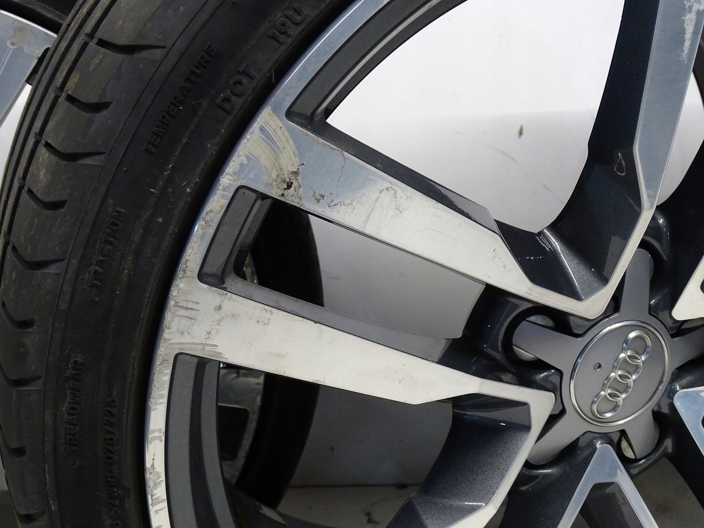 disc discs AUDI TT 8S S-LINE 8S0 9J 19 ET52 5x112 8S0601025F
