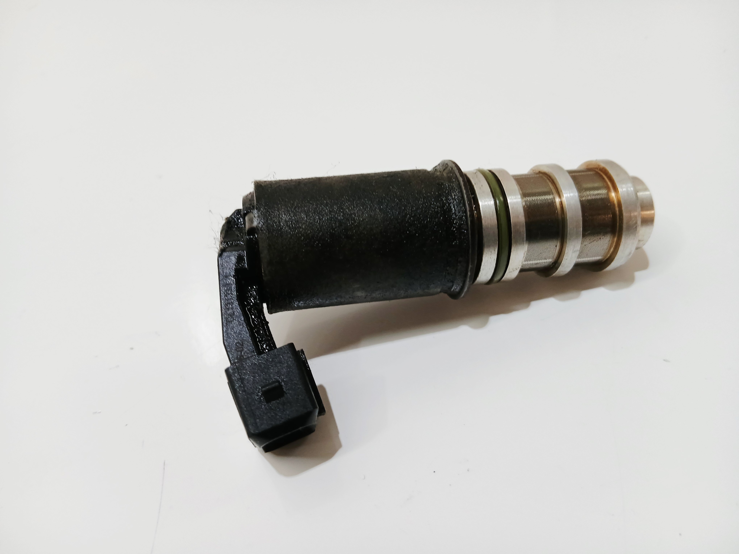 valve hydraulic BMW E60 E61 E90 E91 N43 7549846