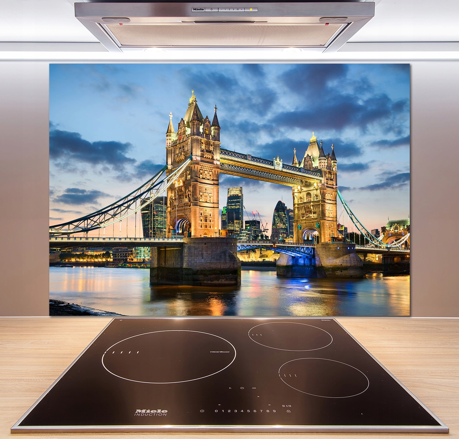 

Panel lacobel Tower Bridge Londyn 100x70 cm + Klej