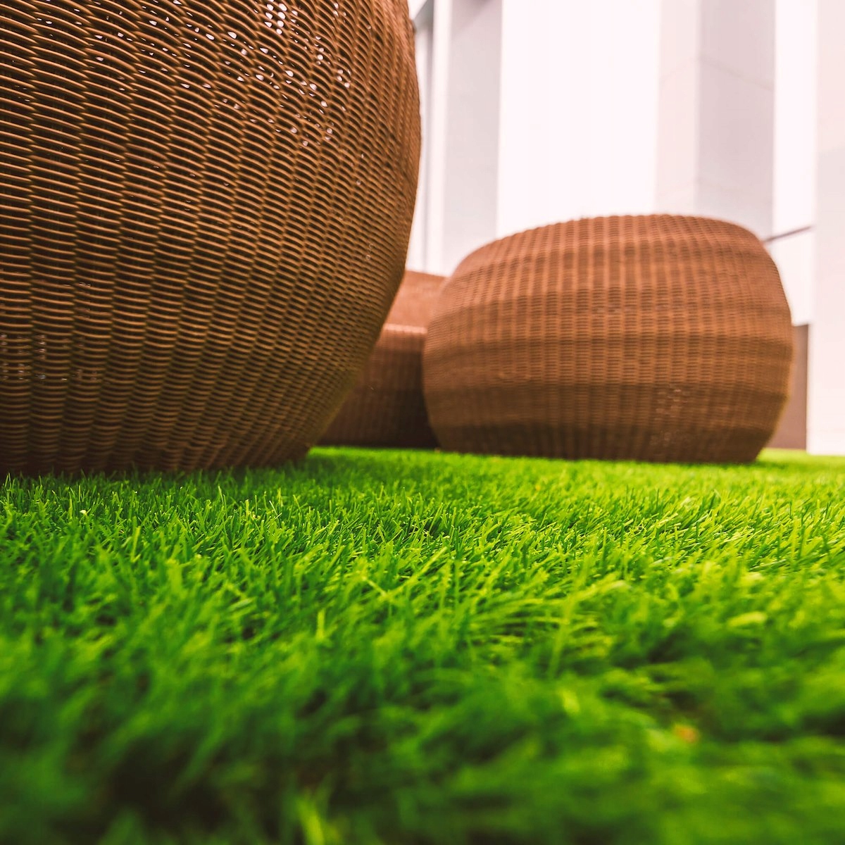 SZTUCZNA TRAWA 45mm ZIELONA WYKŁADZINA Z ROLKI 2m NA BALKON TARAS DOM OGRÓD Jednostka sprzedaży m2