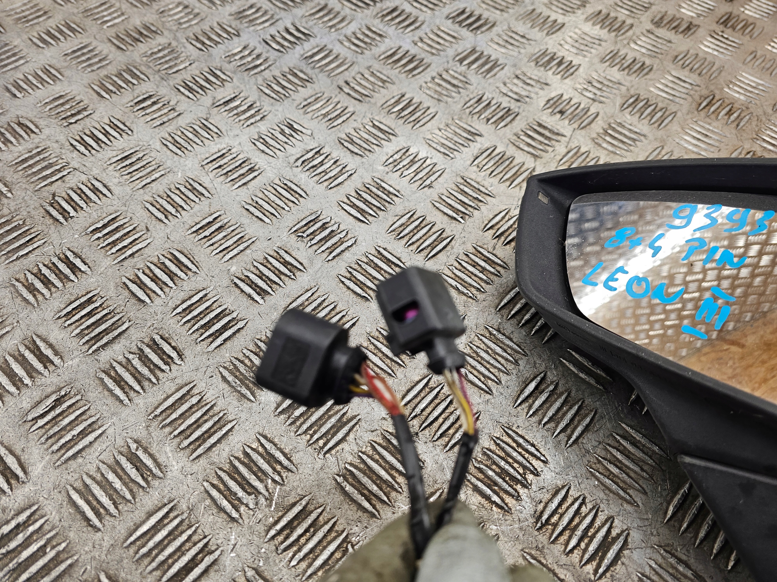 SEAT LEON III LIFT mirror left 12 PIN 8 + 4 5F