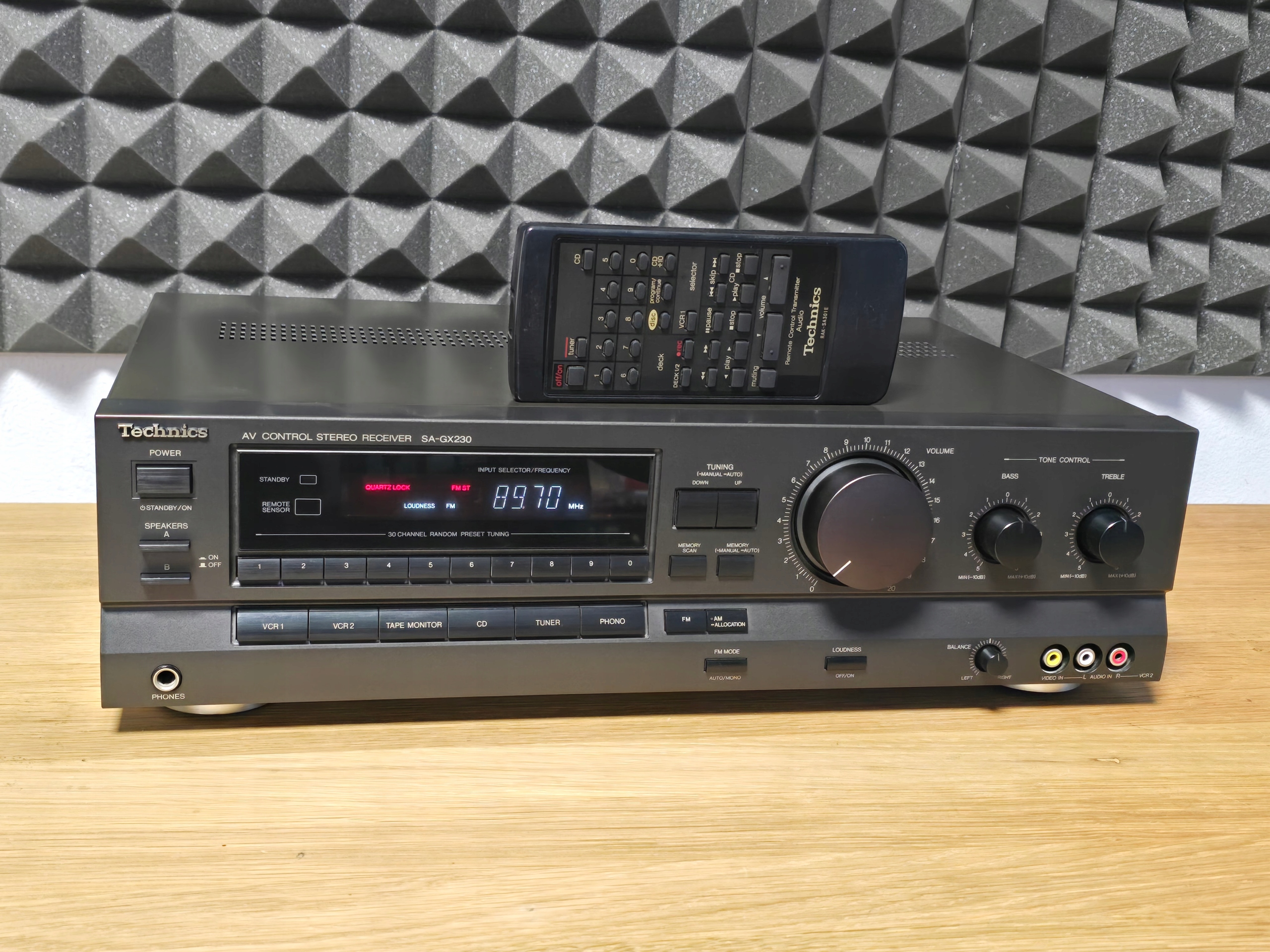 TECHNICS SA-GX230 AMPLITUNER STEREO + ORYGINALNY PILOT TOPOWY STAN UNIKAT!