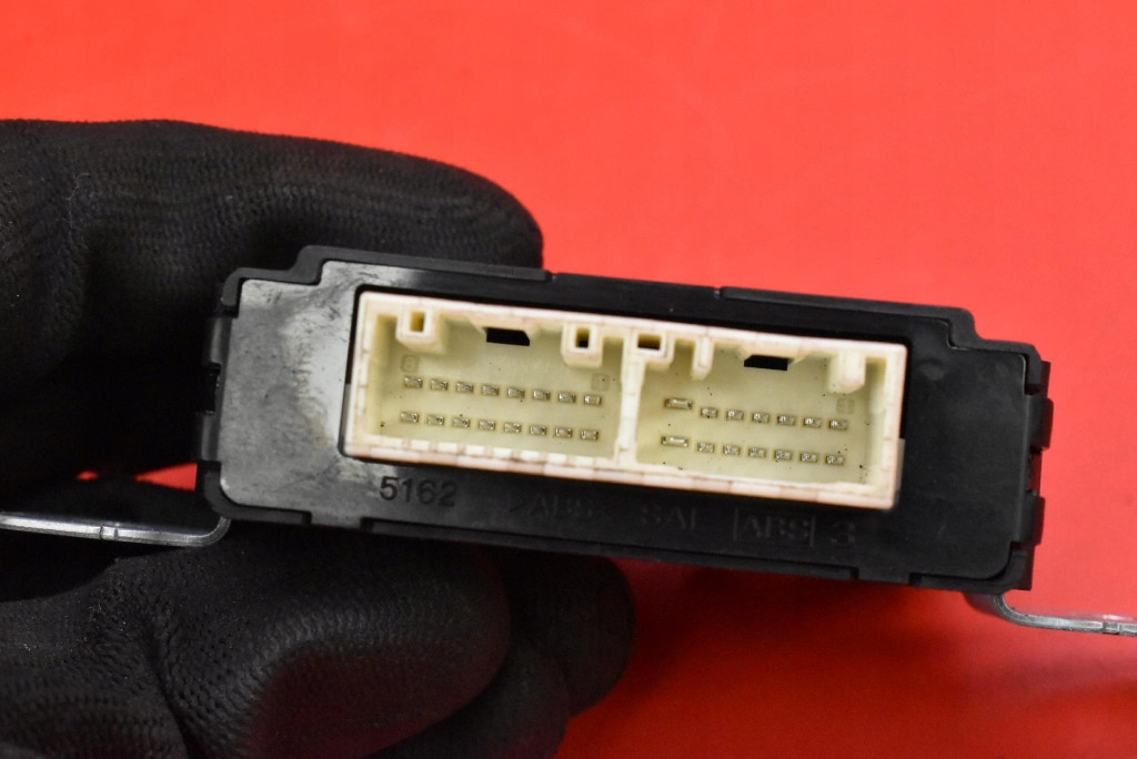 control unit module of mirrors right 89430-42010 TOYOTA BZ4X 22