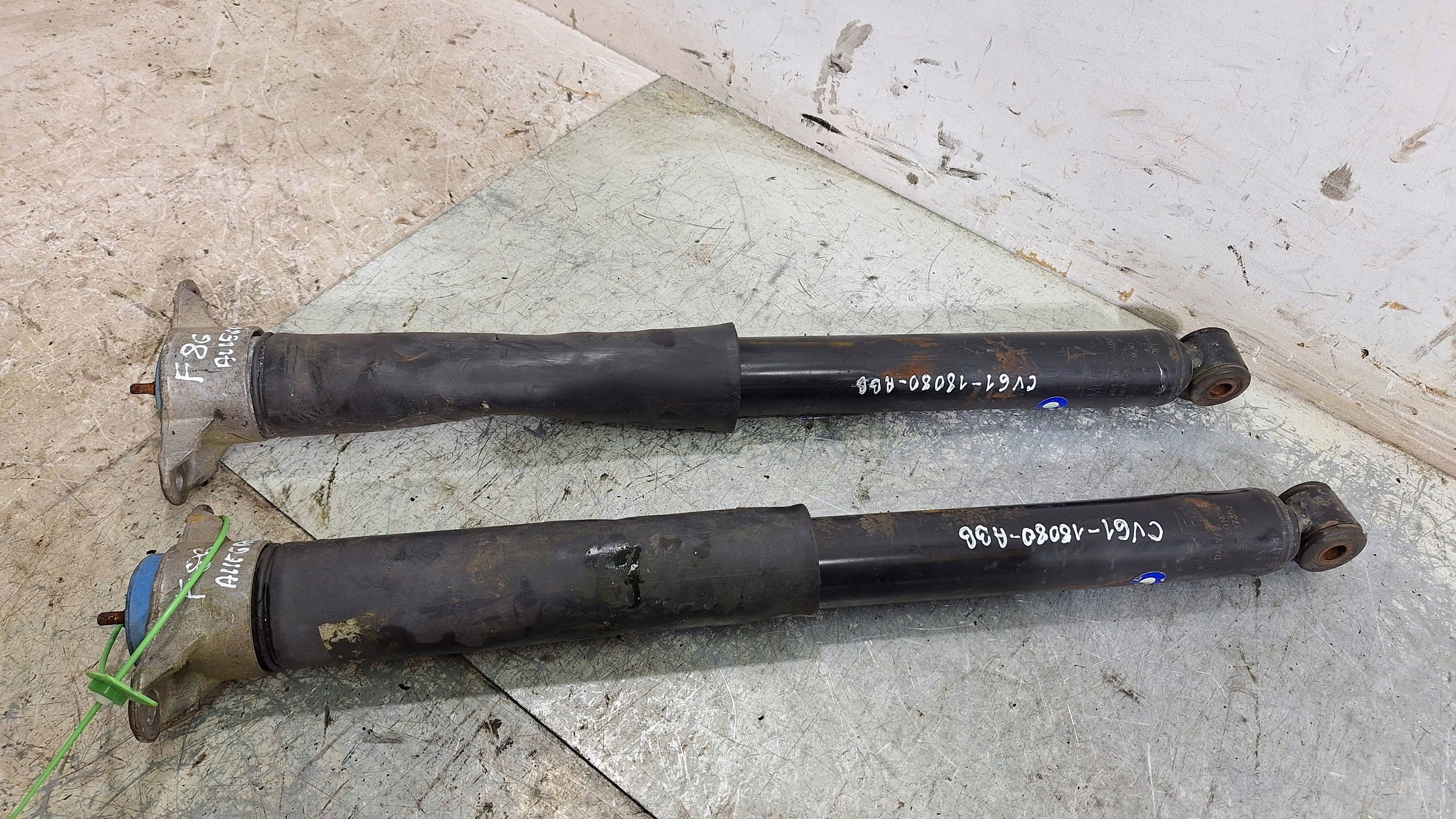 shock absorber left right rear part KPL CV61-18080-ABB FORD KUGA MK2 4x4
