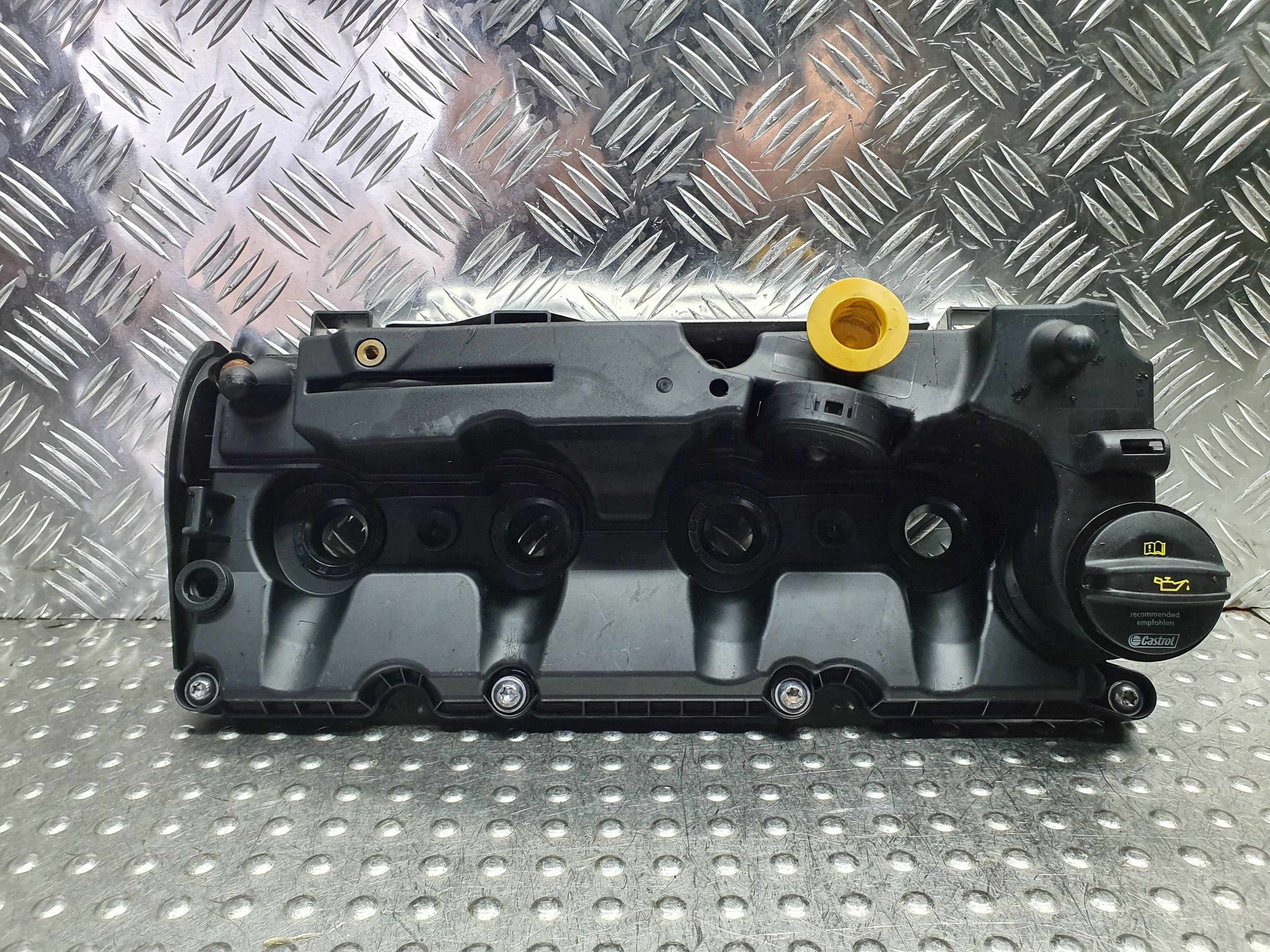 Abdeckung der Ventile 04L103475 VW GOLF VII TIGUAN II PASSAT B8 A3 8V 2.0 TDI