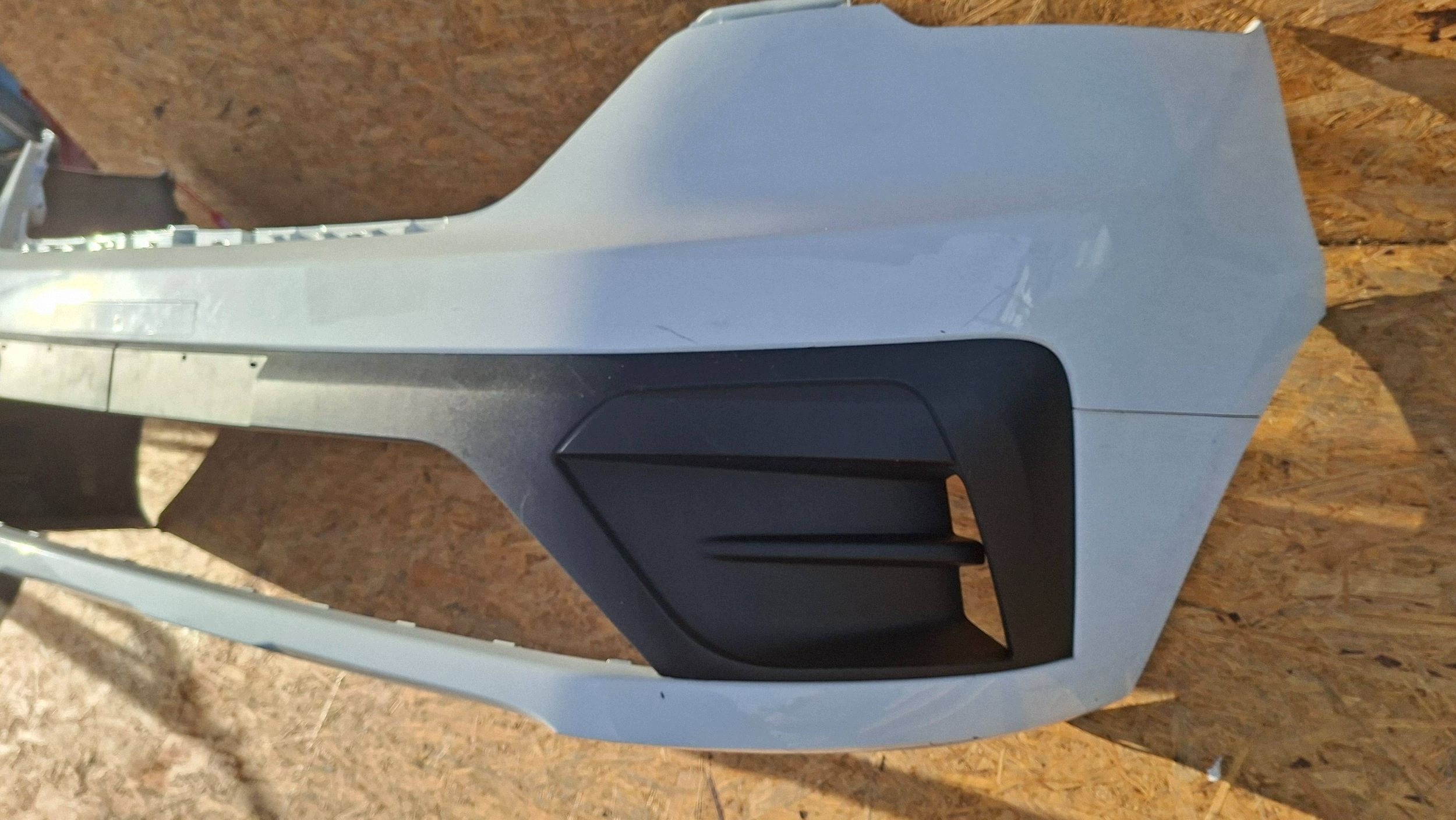 front bumper 620226941R RENAULT TARFIC IV 2021