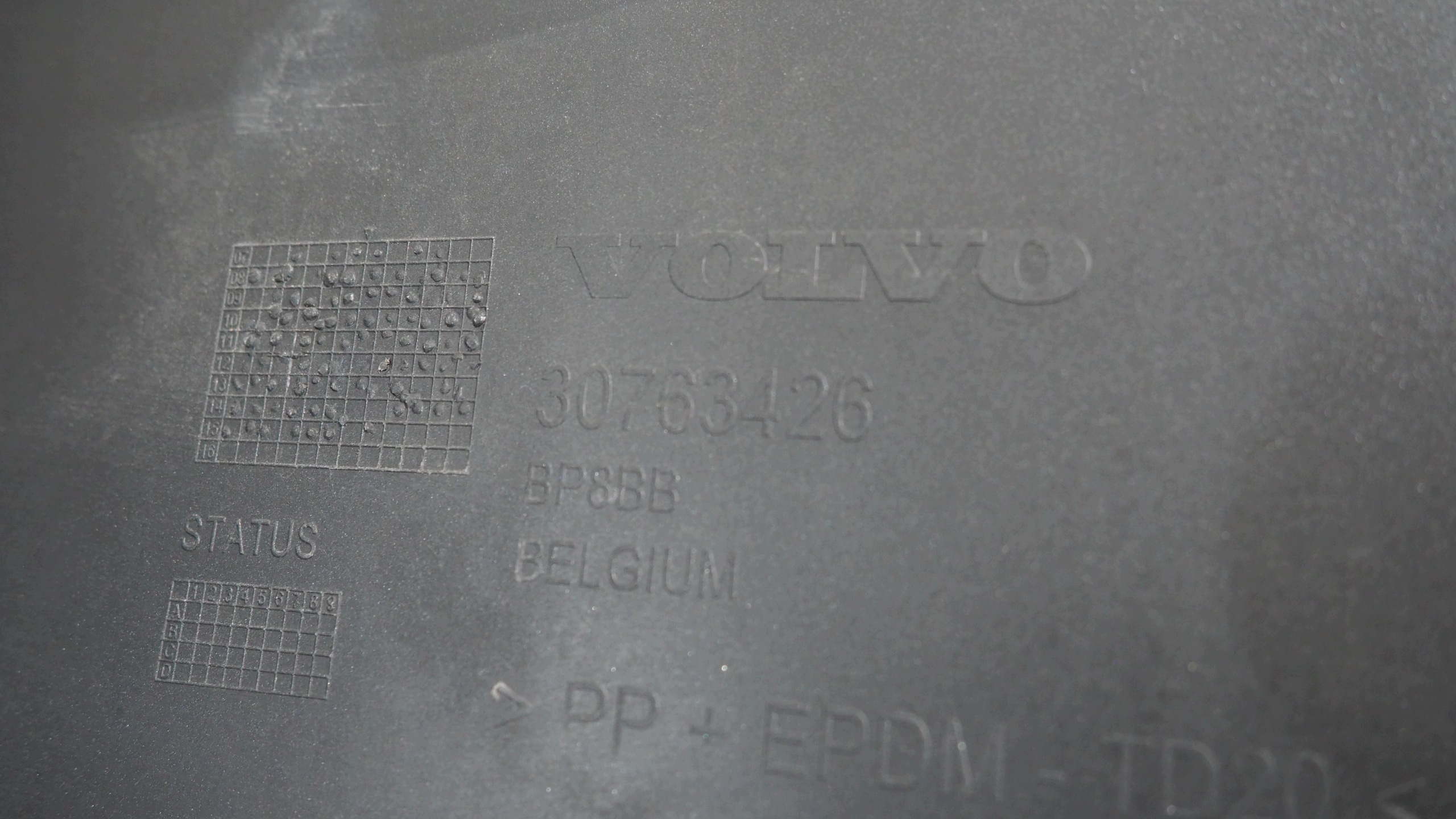 Volvo XC60 bumper rear part rear 30763426