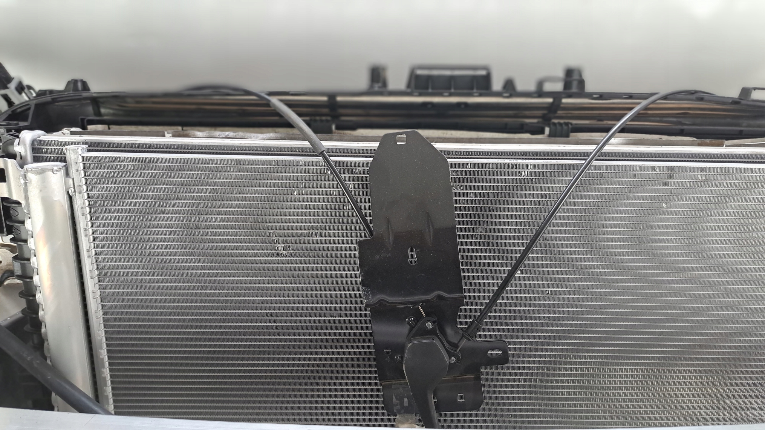 WZMOCNIENIE PAS AUDI A6 C8 4K C8 2.0 TDI MAX KOMPLETNY 2019-2023 Producent części Audi OE