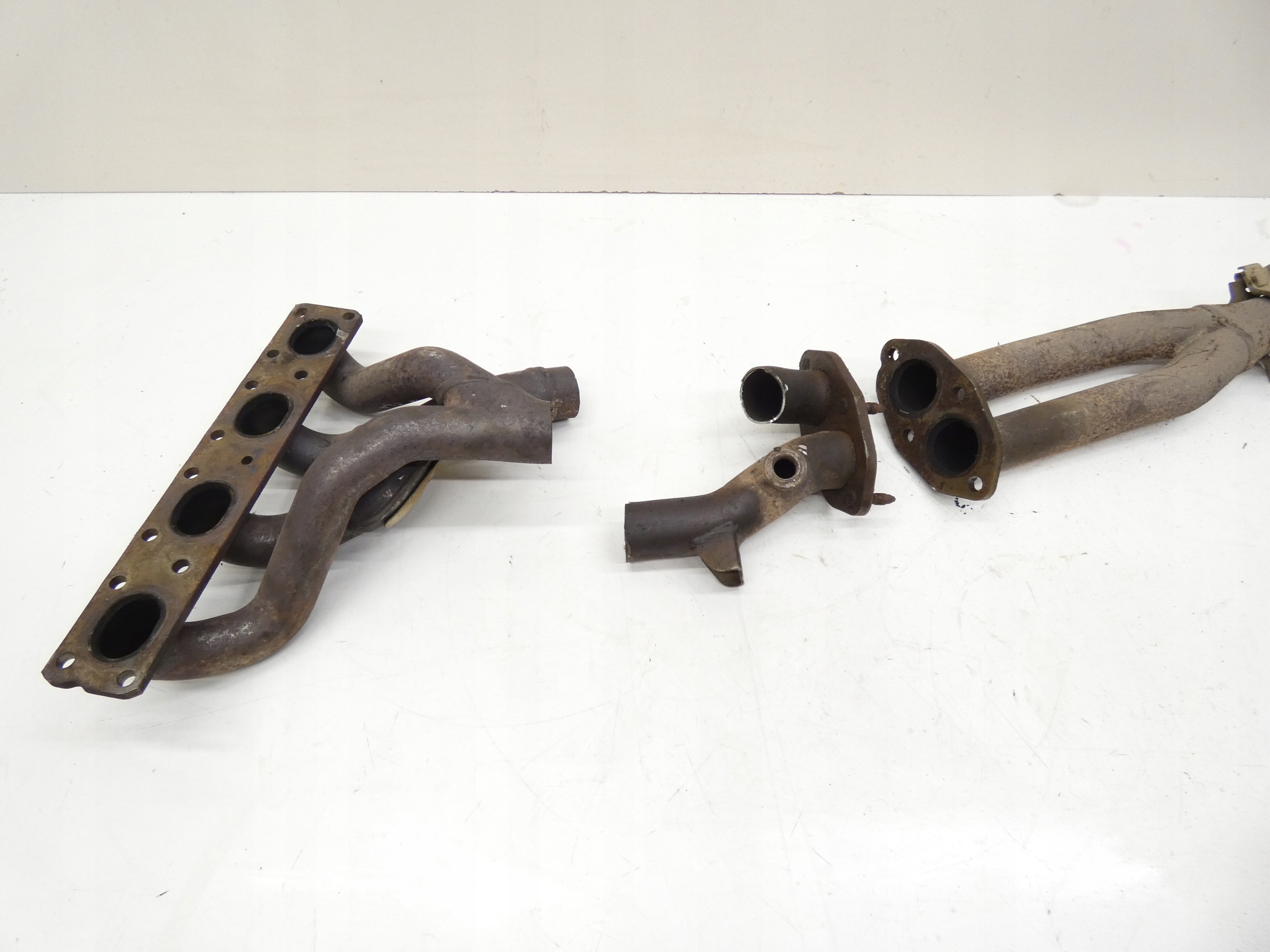 7539876 - BMW Z4 E85 2.0 Випускний колектор порти труби