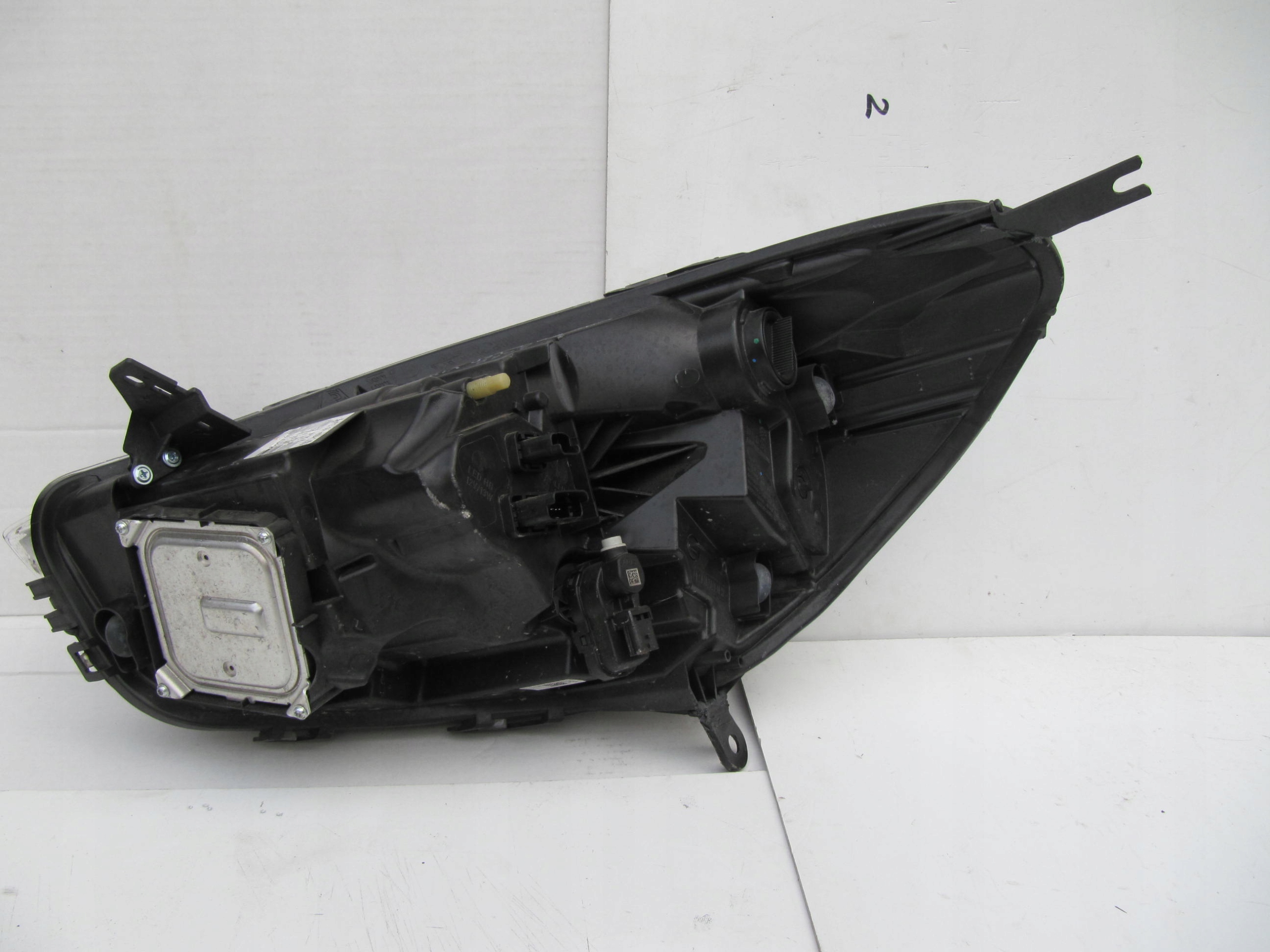 RENAULT CLIO IV REFLEKTOR PRAWY PRZÓD LED PURE VISION Typ samochodu Samochody osobowe