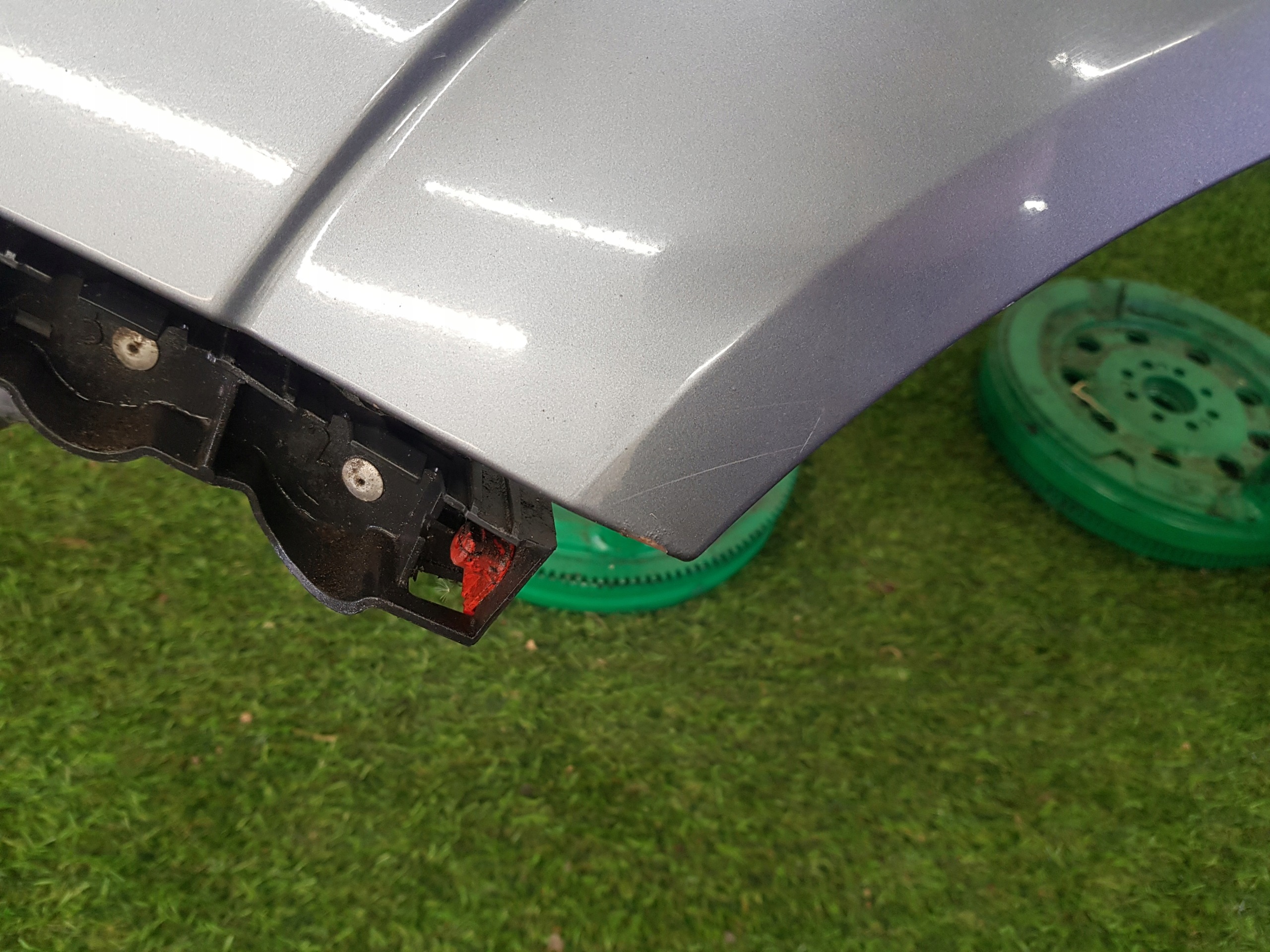 fender left front OPEL ZAFIRA B