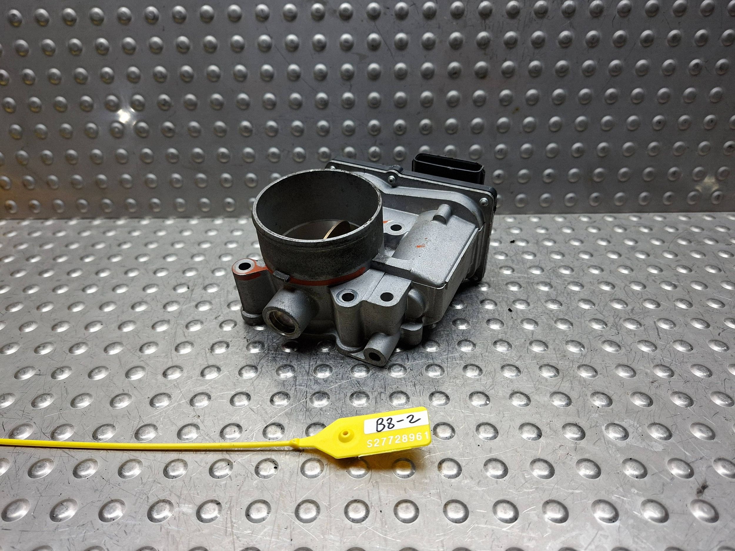 Valvola a farfalla MITSUBISHI PAJERO IV 07- 3.2 DID 1450A033
