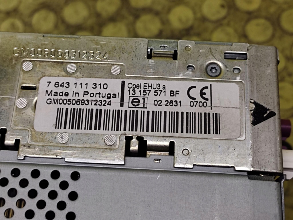 OPEL ASTRA H RADIO 13157571BF