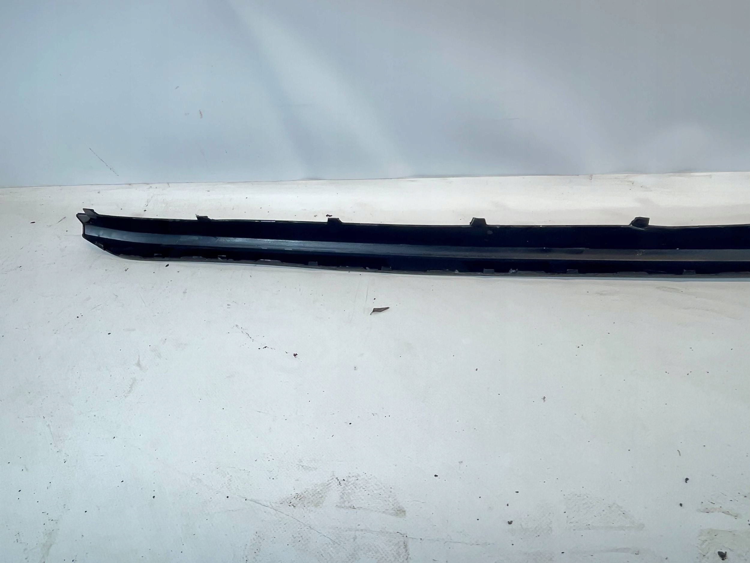 moulding threshold Volkswagen Touran II 5TA853250