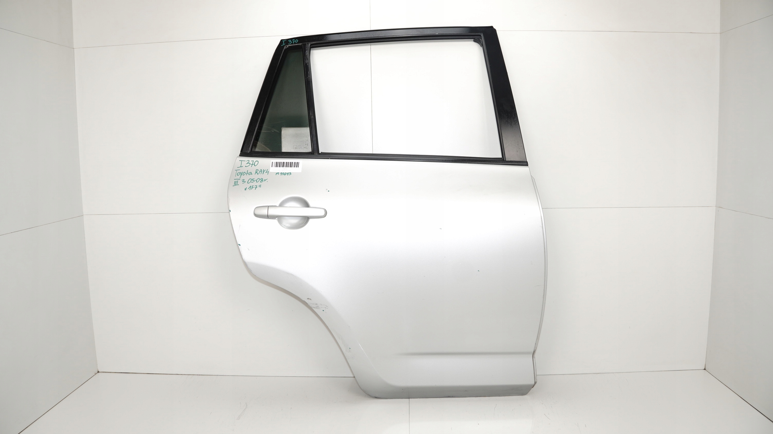 DRZWI PRAWY TYŁ TOYOTA RAV4 III 05-08R 1F7