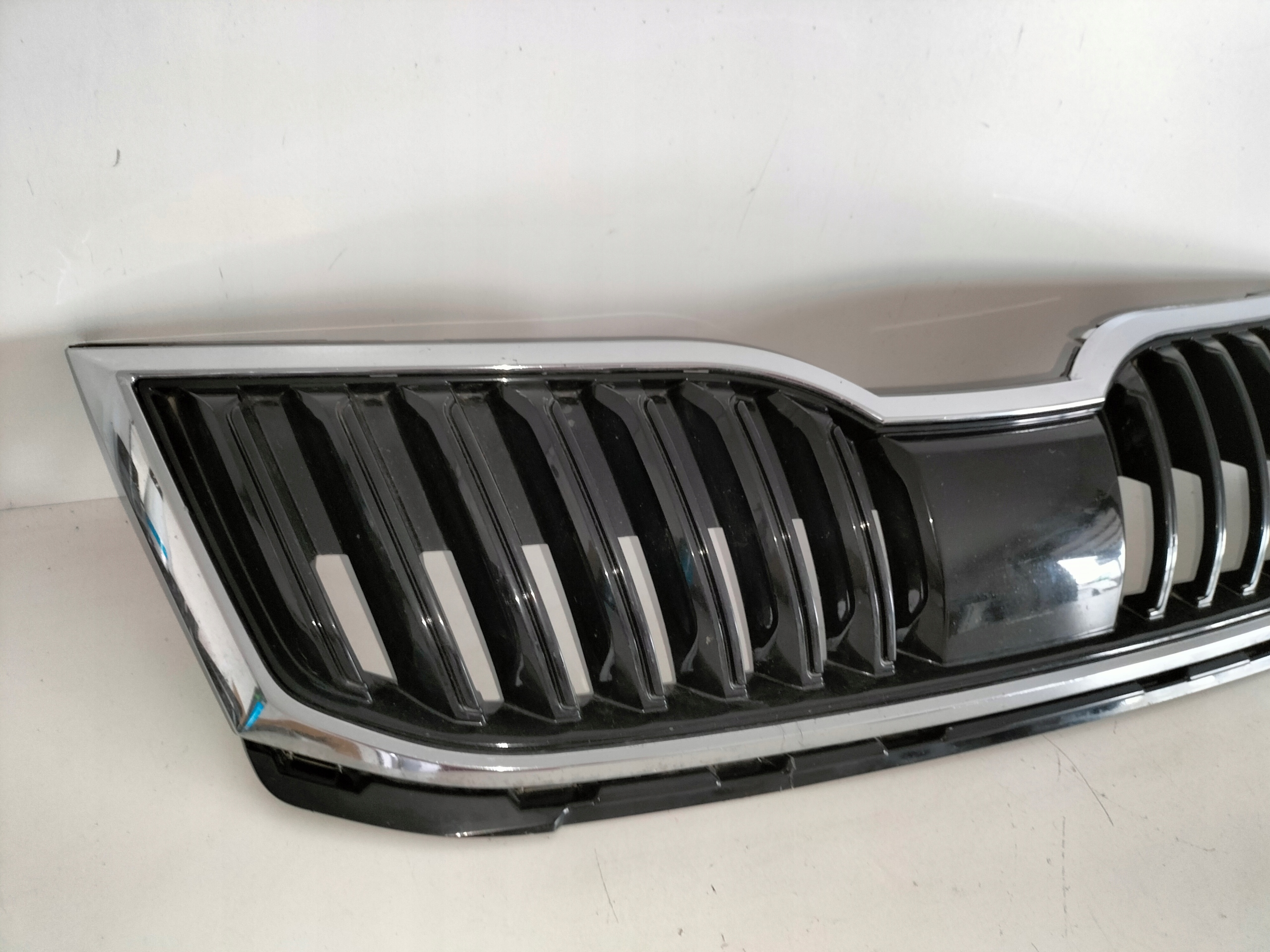 grille grid grill SKODA OCTAVIA 3 III LIFT 17