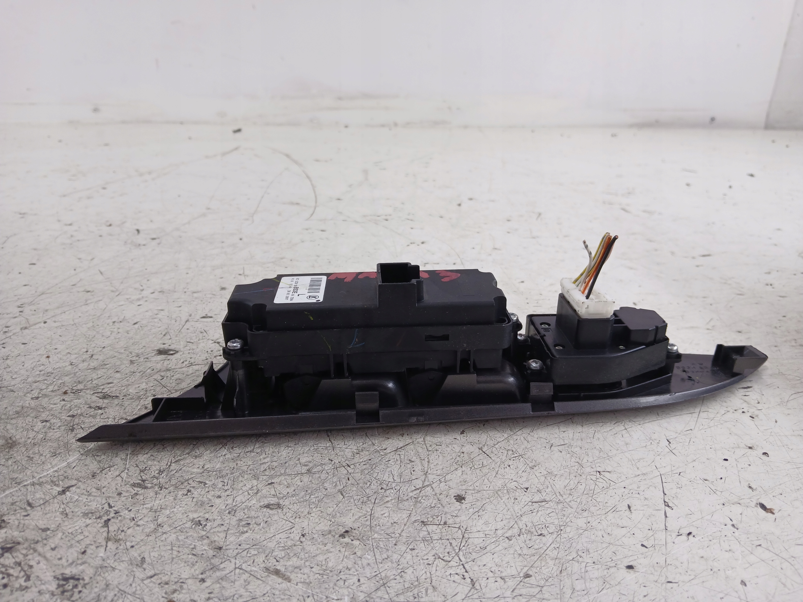 MAZDA 3 BK a PANEL okna levý předek BS3E66350A