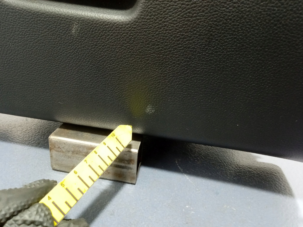 opel ASTRA V k бардачок пассажира европа 39203527