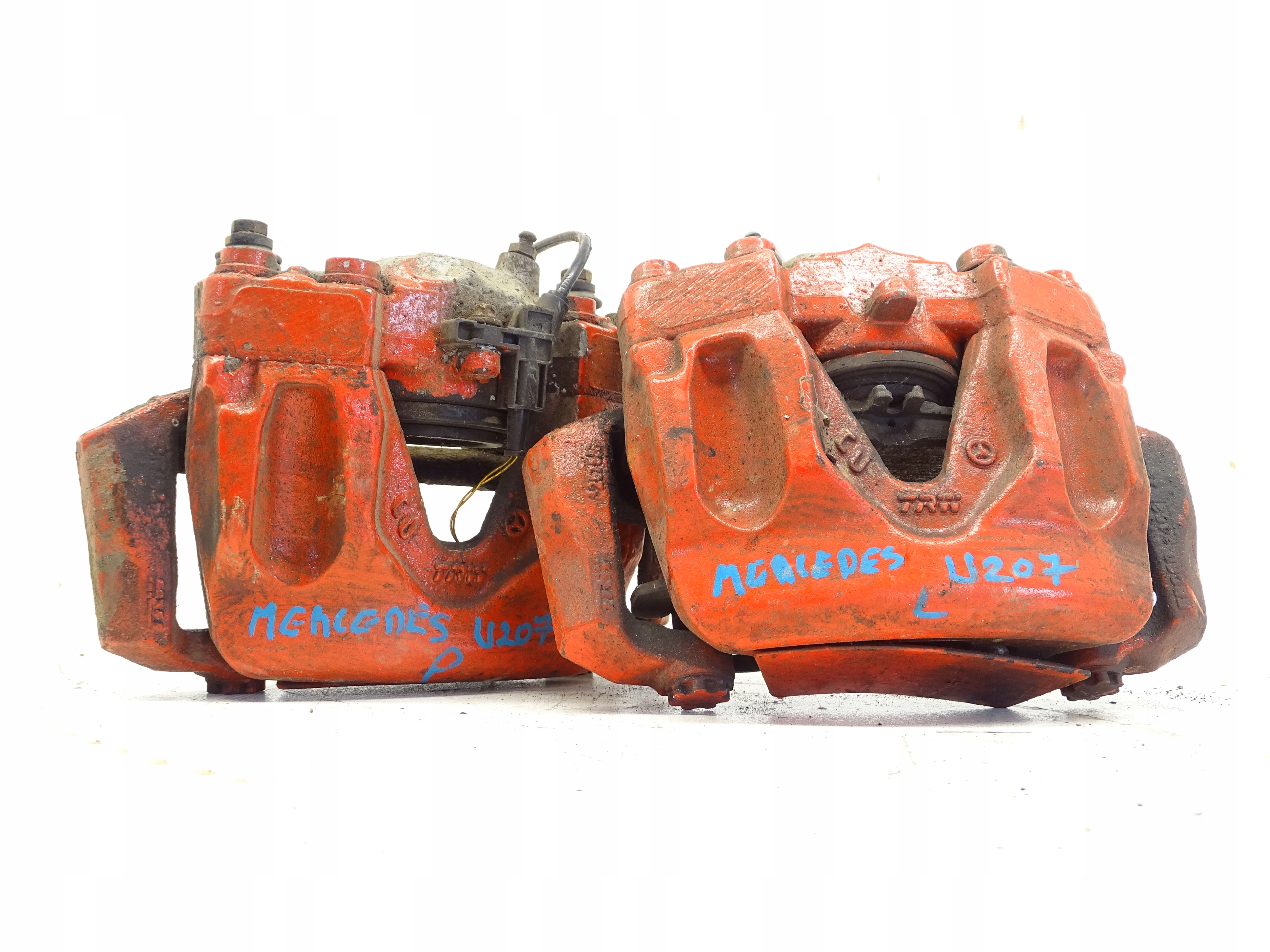 caliper brake right left front MERCEDES E KLASA W207 C207