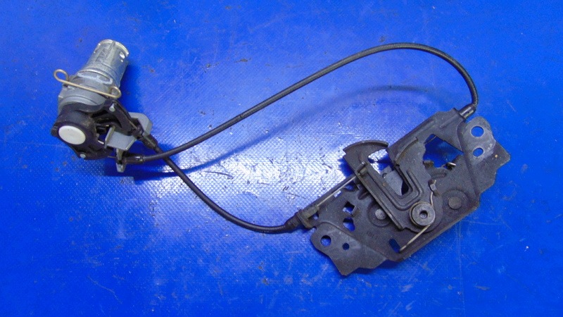 Serrure capot Insert FORD TRANSIT MK8 12-26R