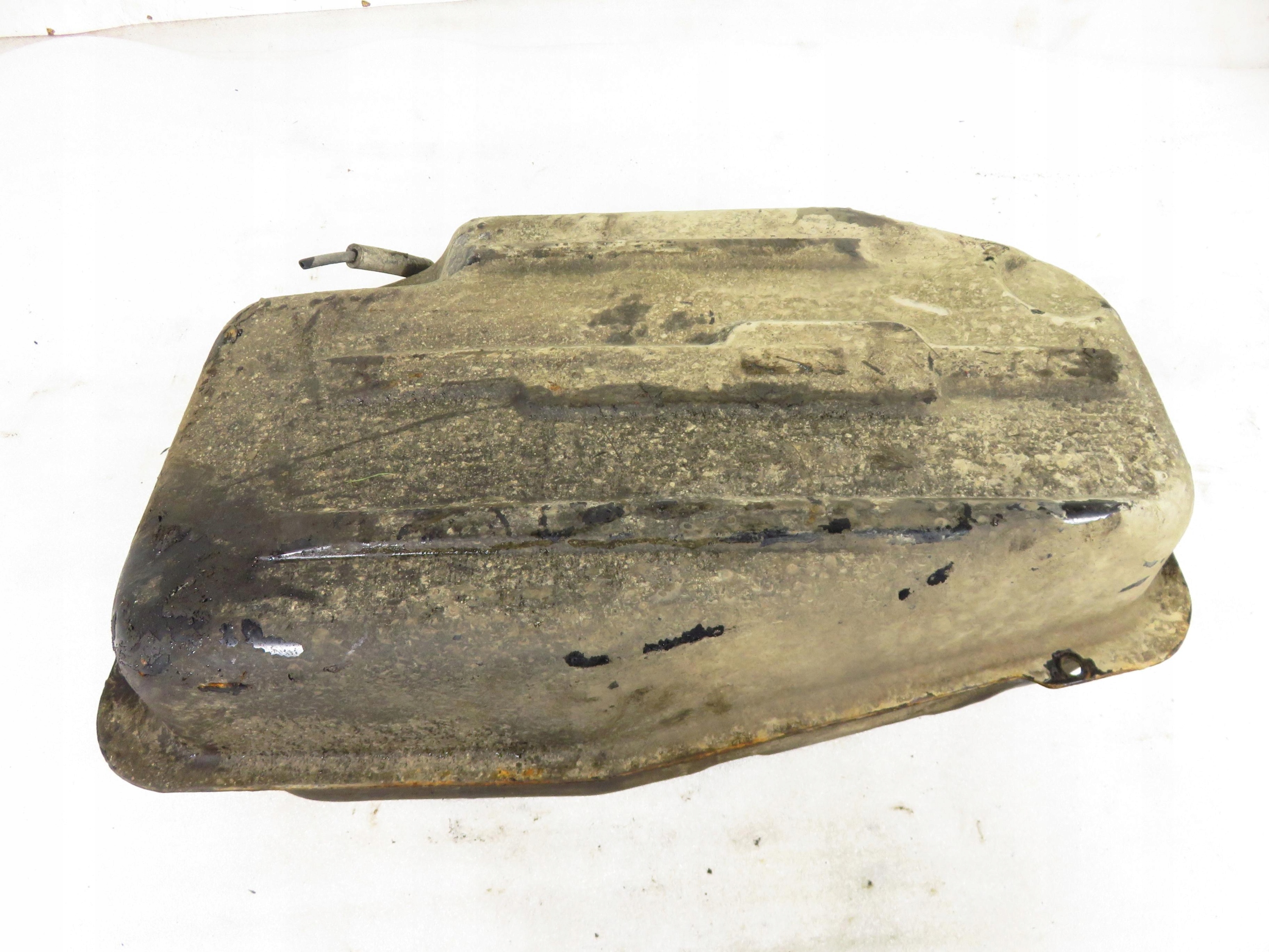 ZBIORNIK PALIWA BENZYNA DAEWOO TICO 0.8 Typ silnika Benzyna