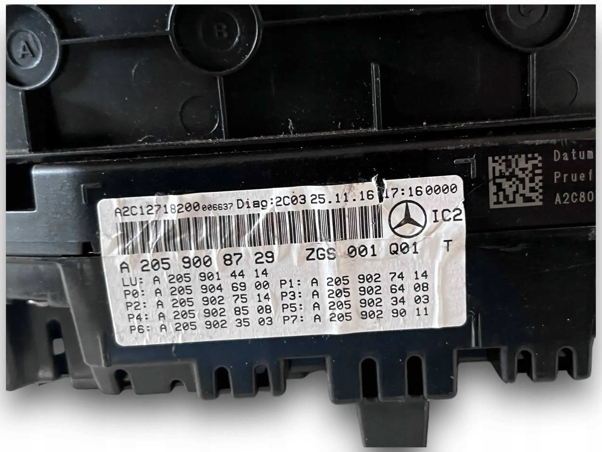 MERCEDES C KLASA W205 dials dials 2059008729 !M