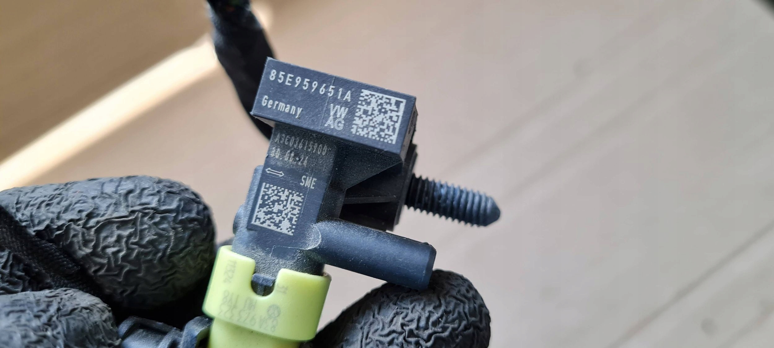 S3 8Y A3 LIFT Crashsensor Drucksensor UDERZENIOWY Connector Contact 85E959651