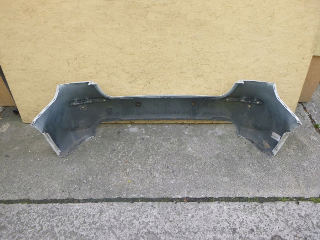 BMW 1 F40 19- STOSSSTANGE HINTEN