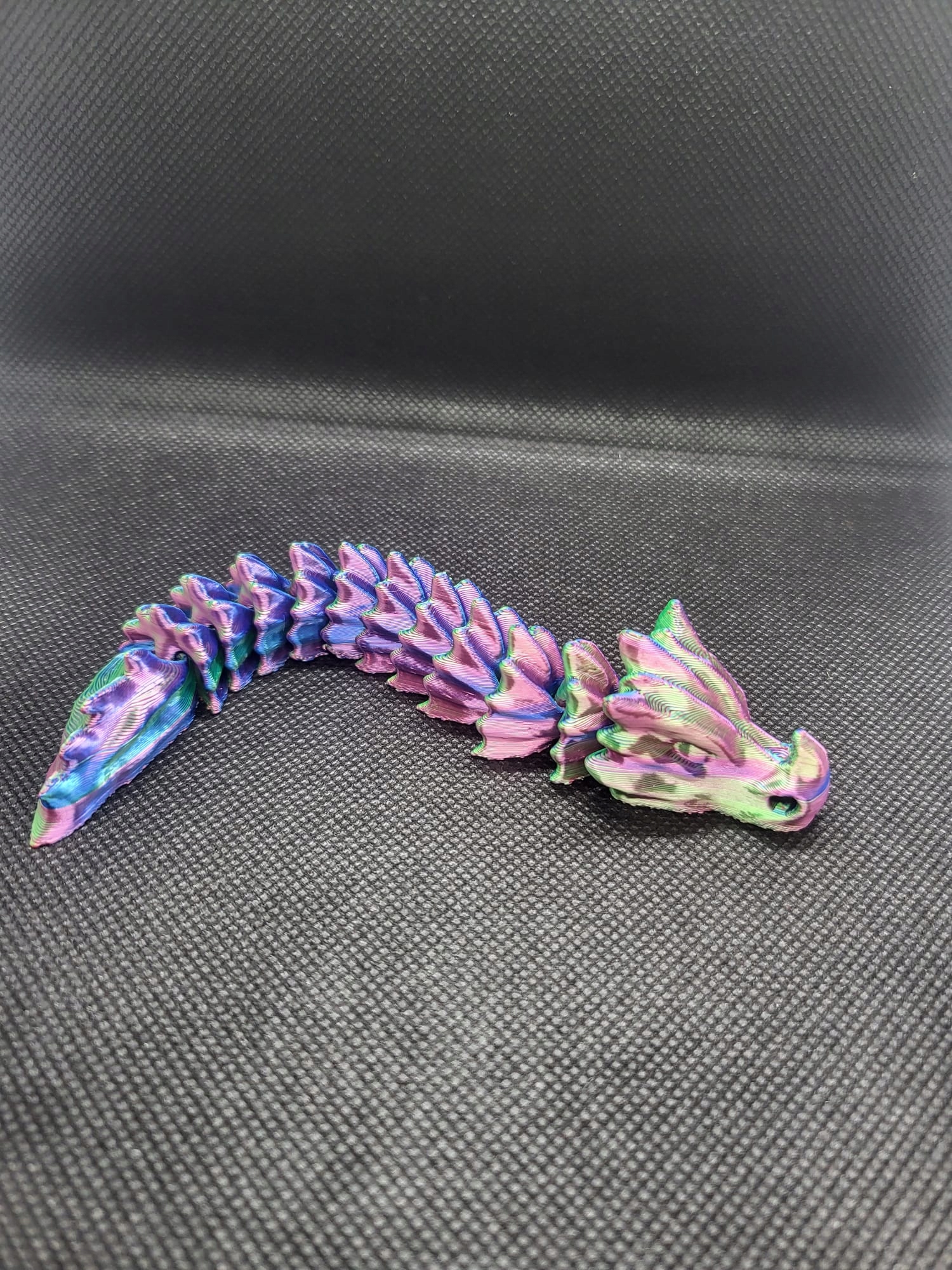 BRELOK FIGURKA MODEL ZESTAW 4 SMOKÓW BRELOKÓW RÓZNYCH WIELKOŚCI PREZENT MIX Marka inna