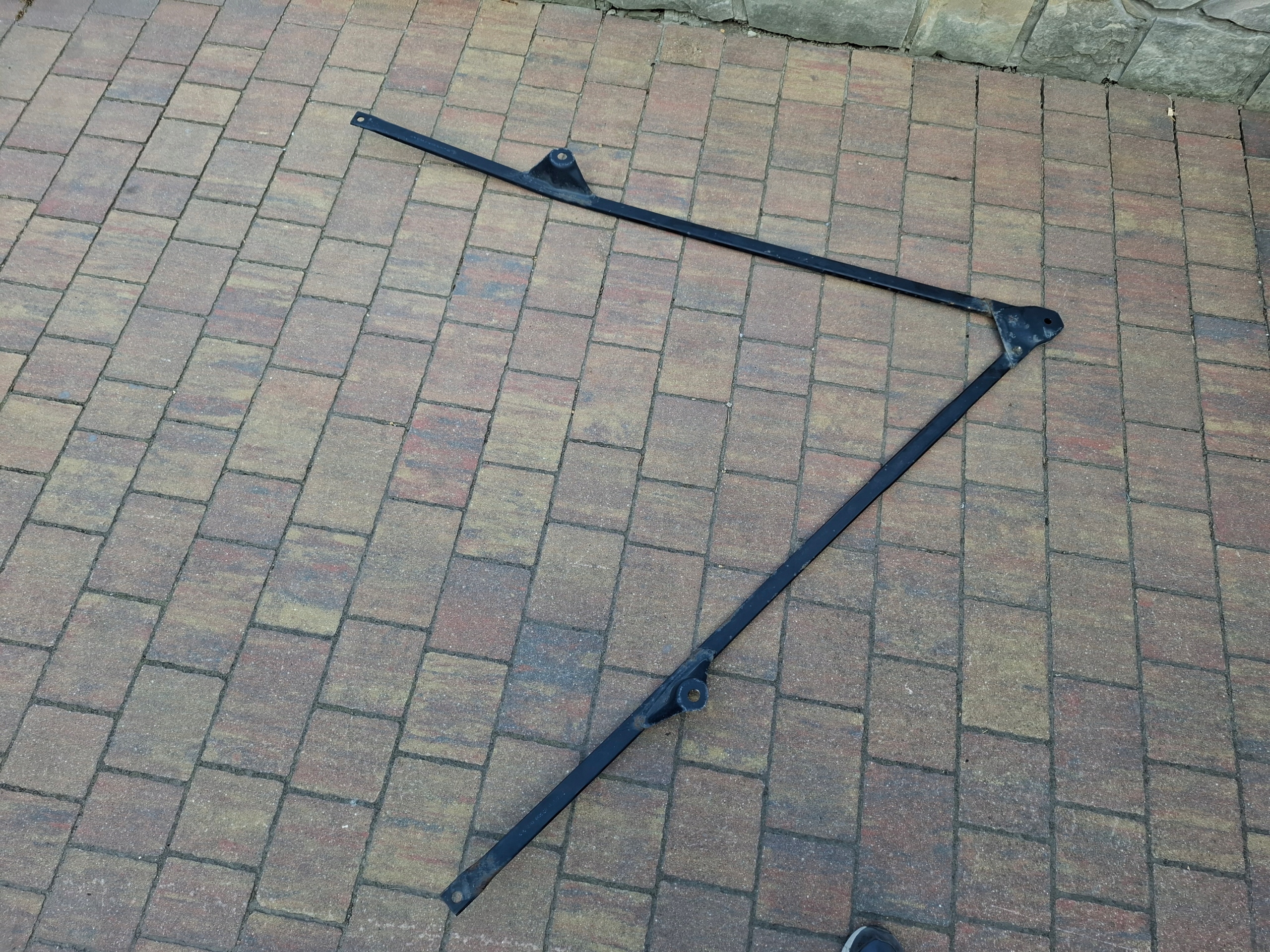 AUDI Q8 4M brace pillar chassis 4M0803227