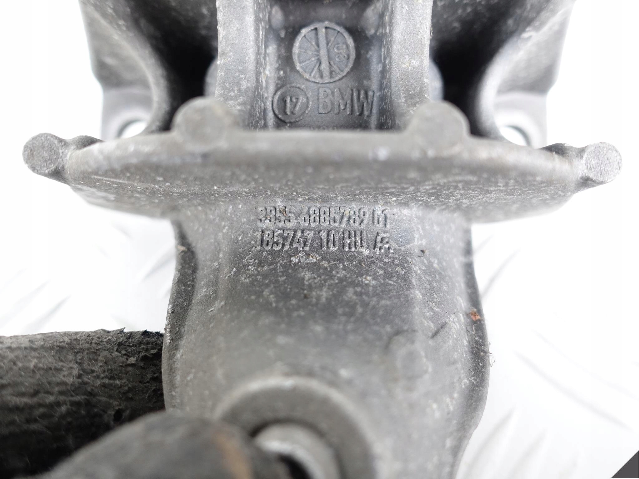 BMW 6 G32 GRAN TURISMO HALTER DES STABILISATORS HECK