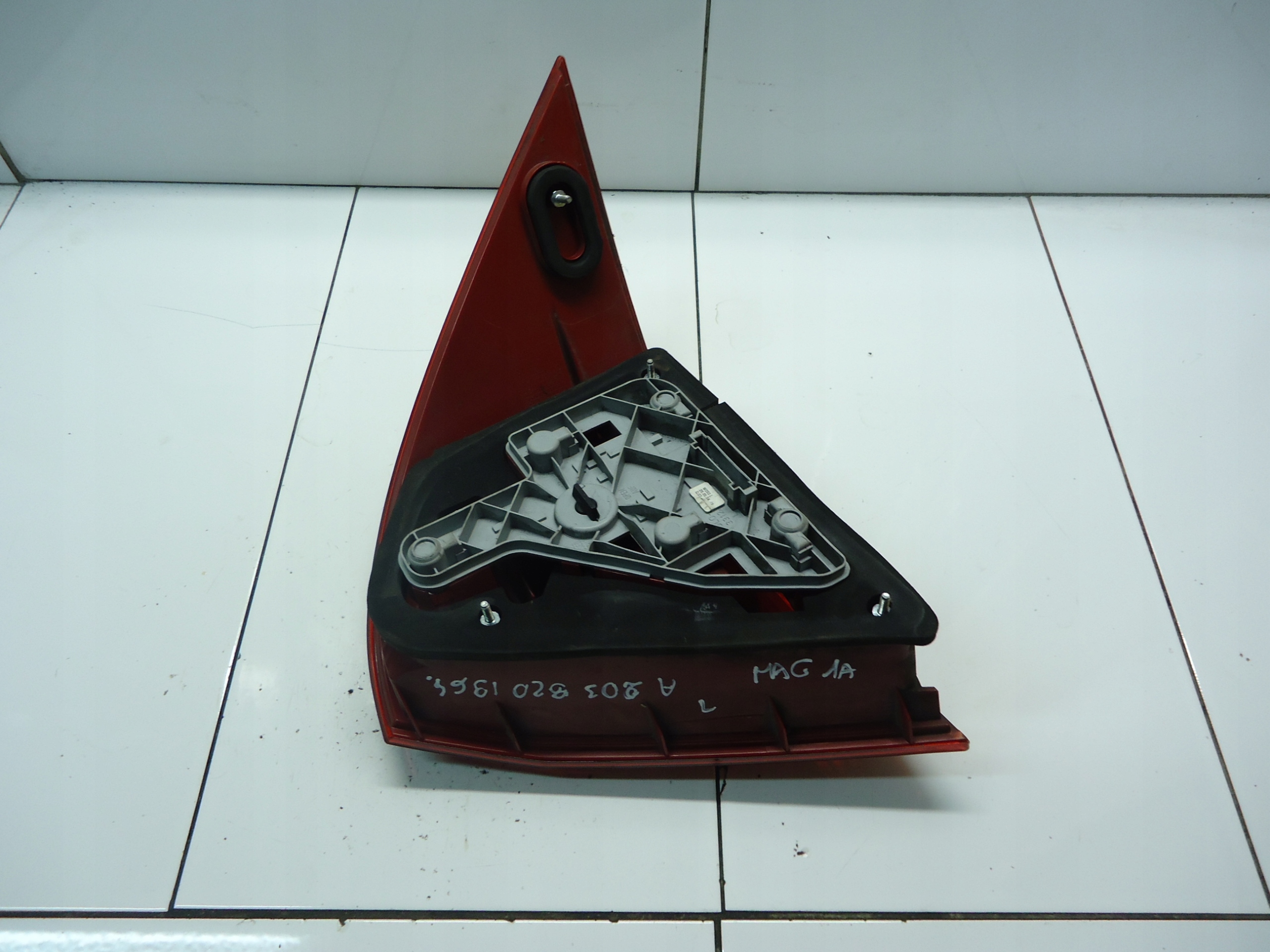 MERCEDES C W203 light left rear part rear A2038201964