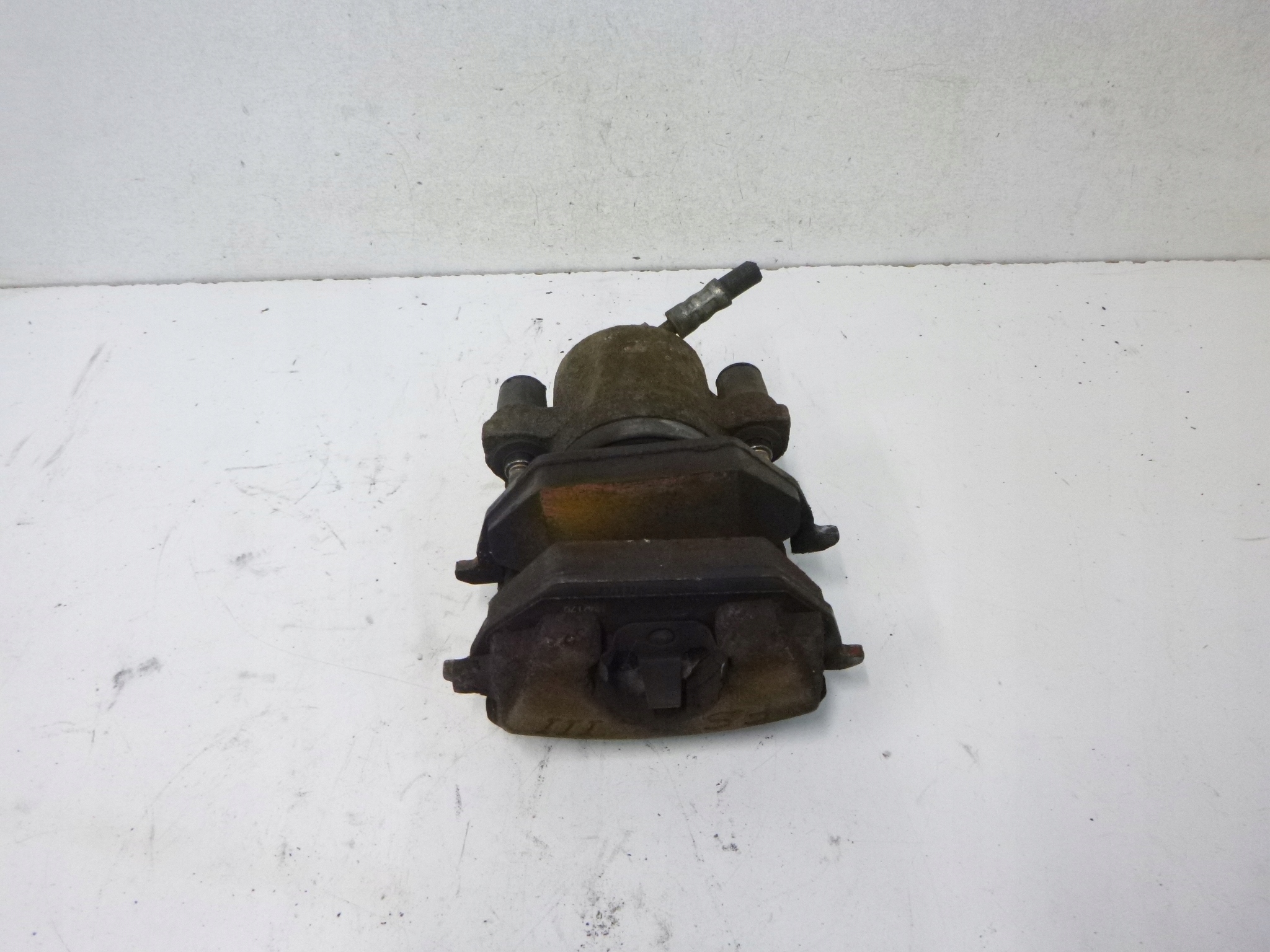caliper brake front Volkswagen Golf 5 V 1.4