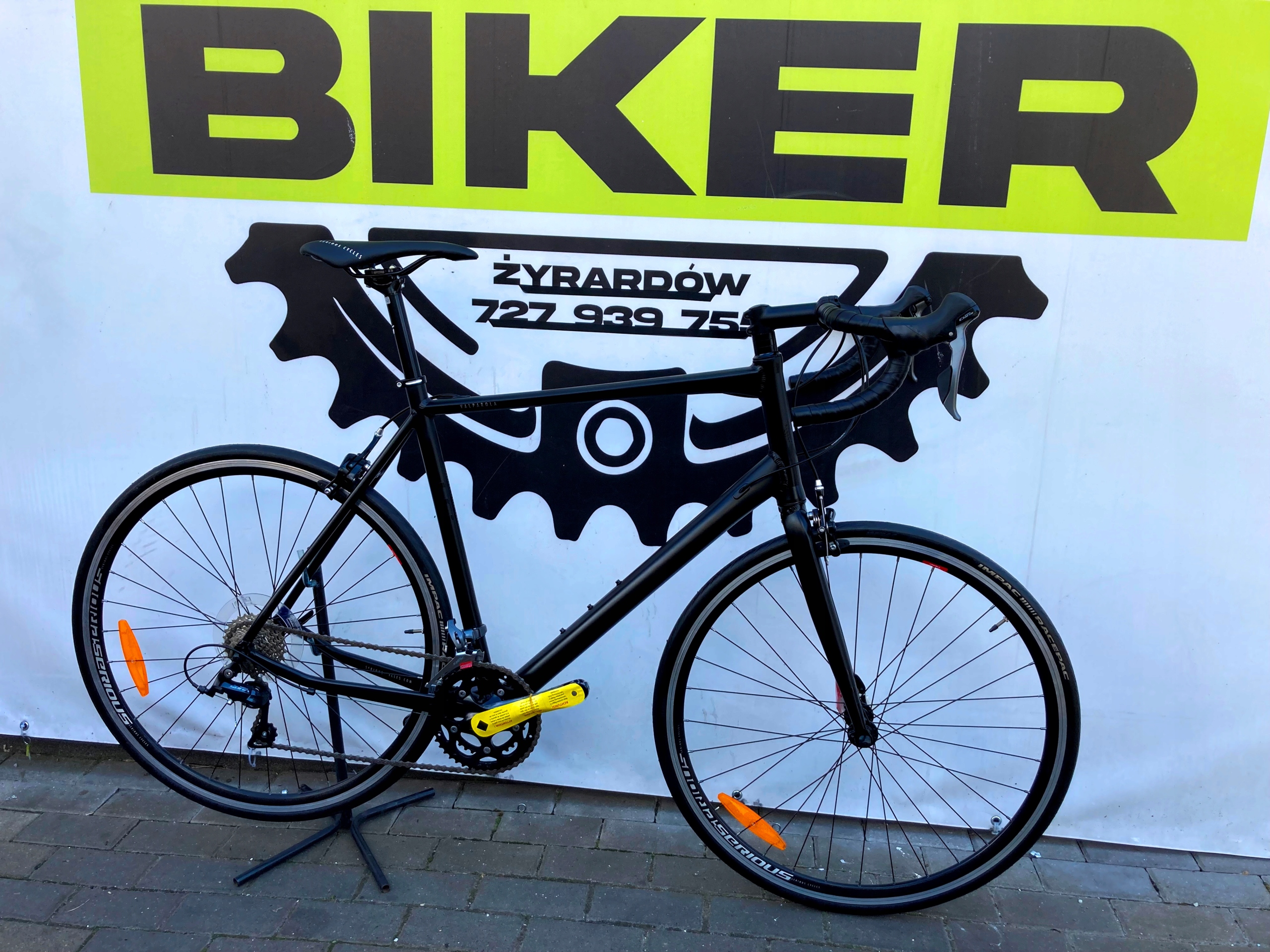 Gravel Serious Valparola 28 Shimano Sora