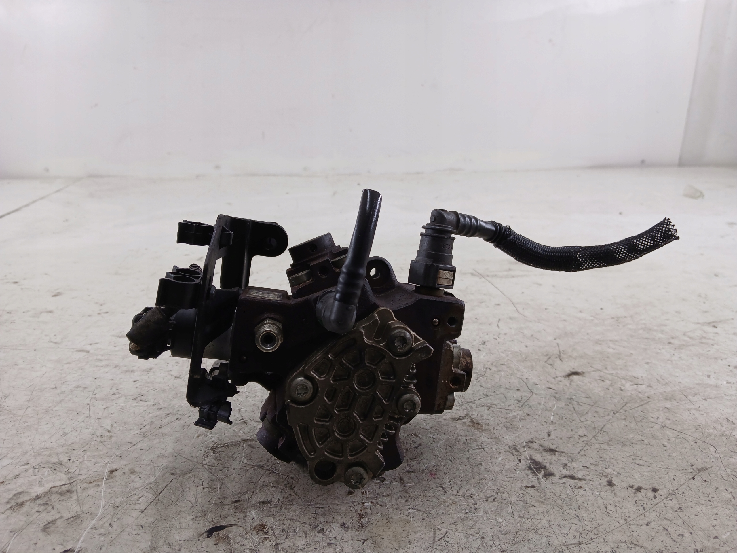 PEUGEOT 207 1.4 HDI Einspritzpumpe 9683703780