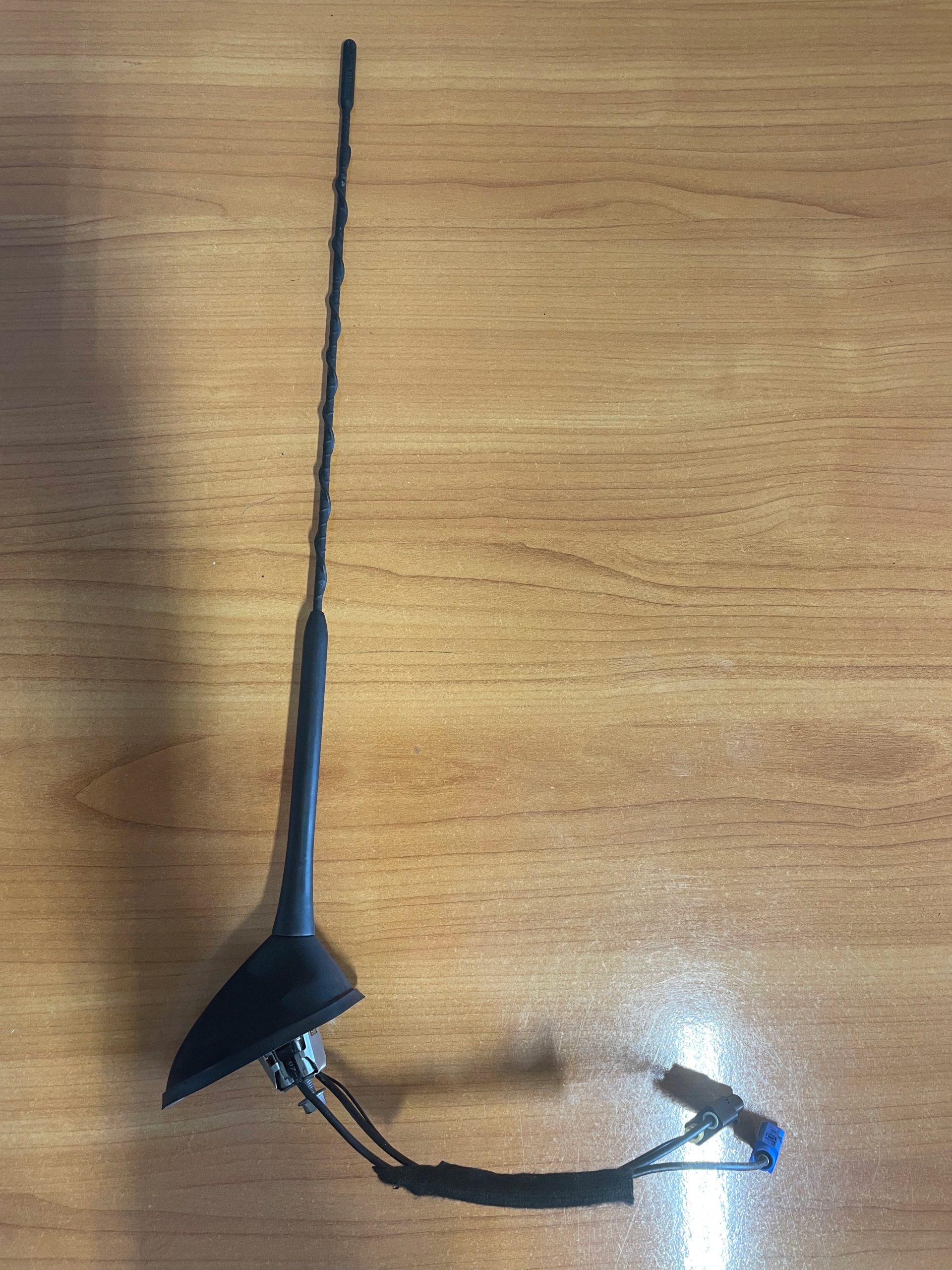 Антена на дах Ford Focus MK3 AM5T-18828 GPS