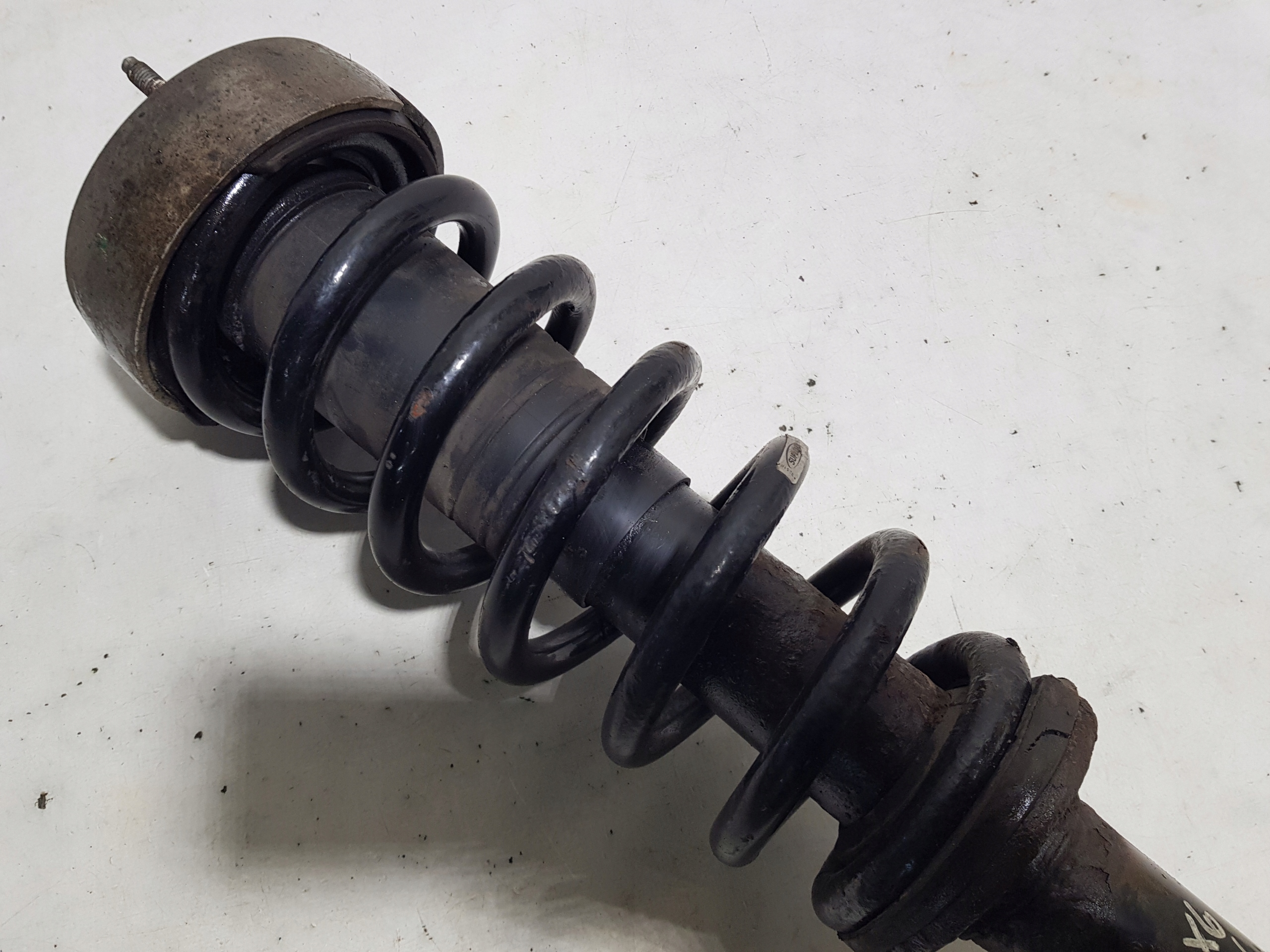 shock absorber right front BMW X6 E71 X5 E70 6783016