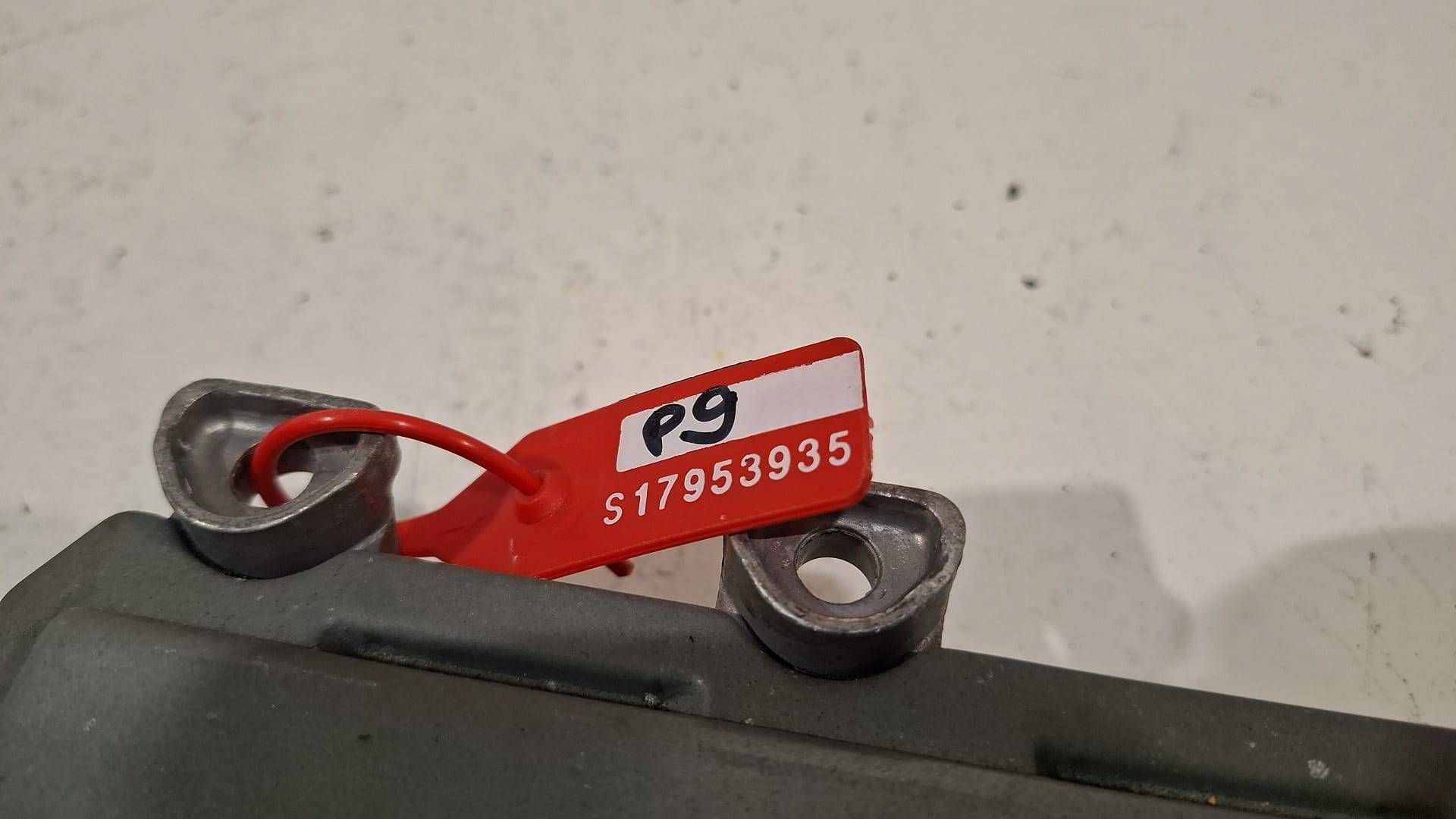 control unit of the engine computer 5WS40316DT Peugeot 607 2.0 HDI