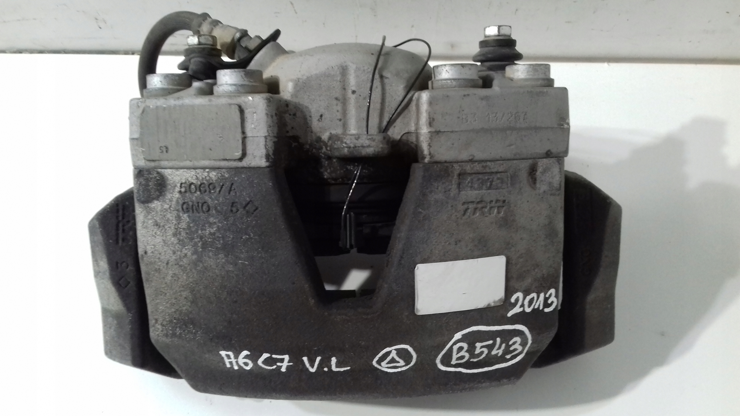 caliper brake AUDI A6 C7 left front 32348421A