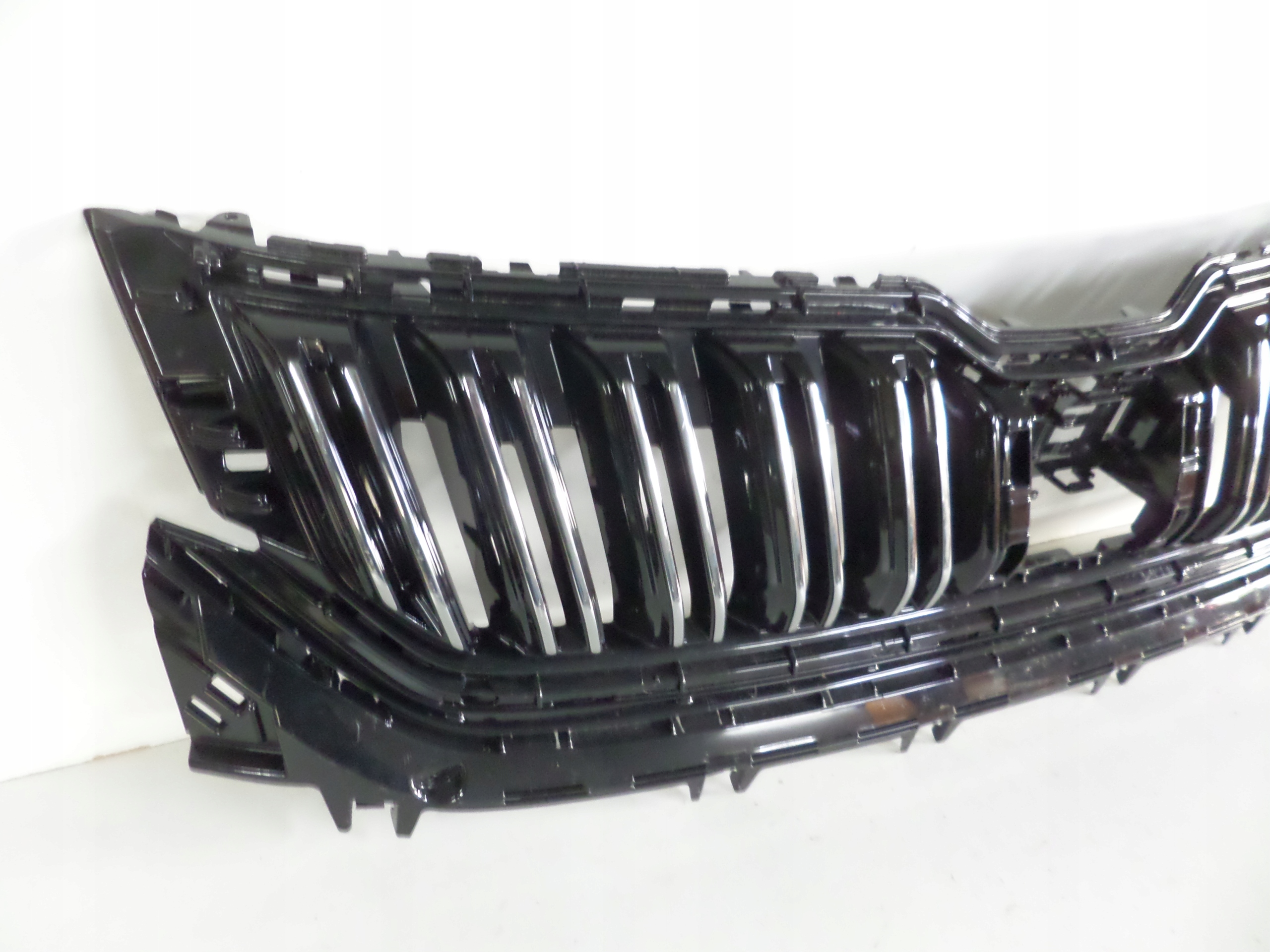 grille grid grill SKODA KODIAQ 16