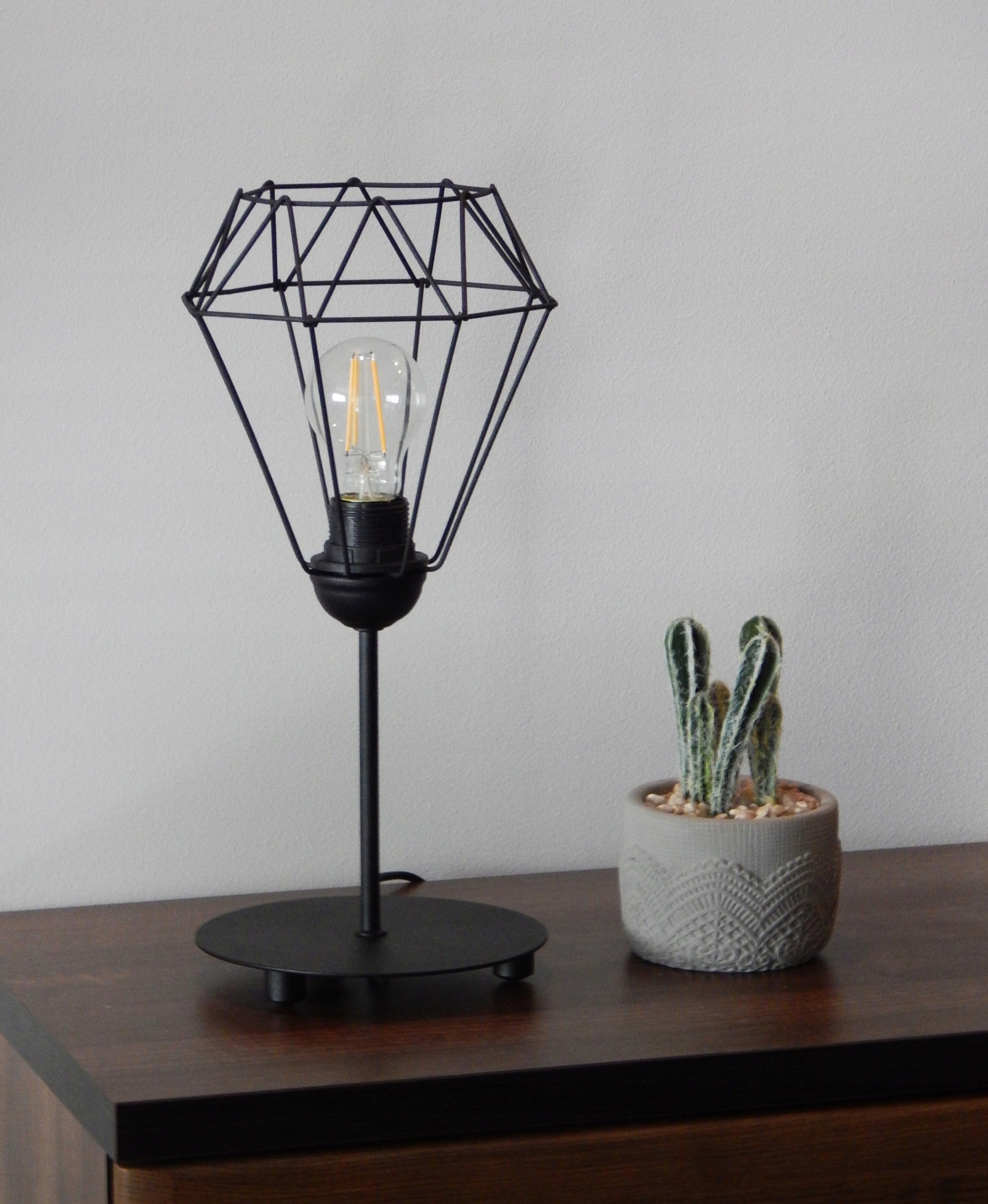 LAMPA NOCNA STOŁOWA BIURKOWA DRUCIAK LED LOFT E27 Zasilanie sieciowe