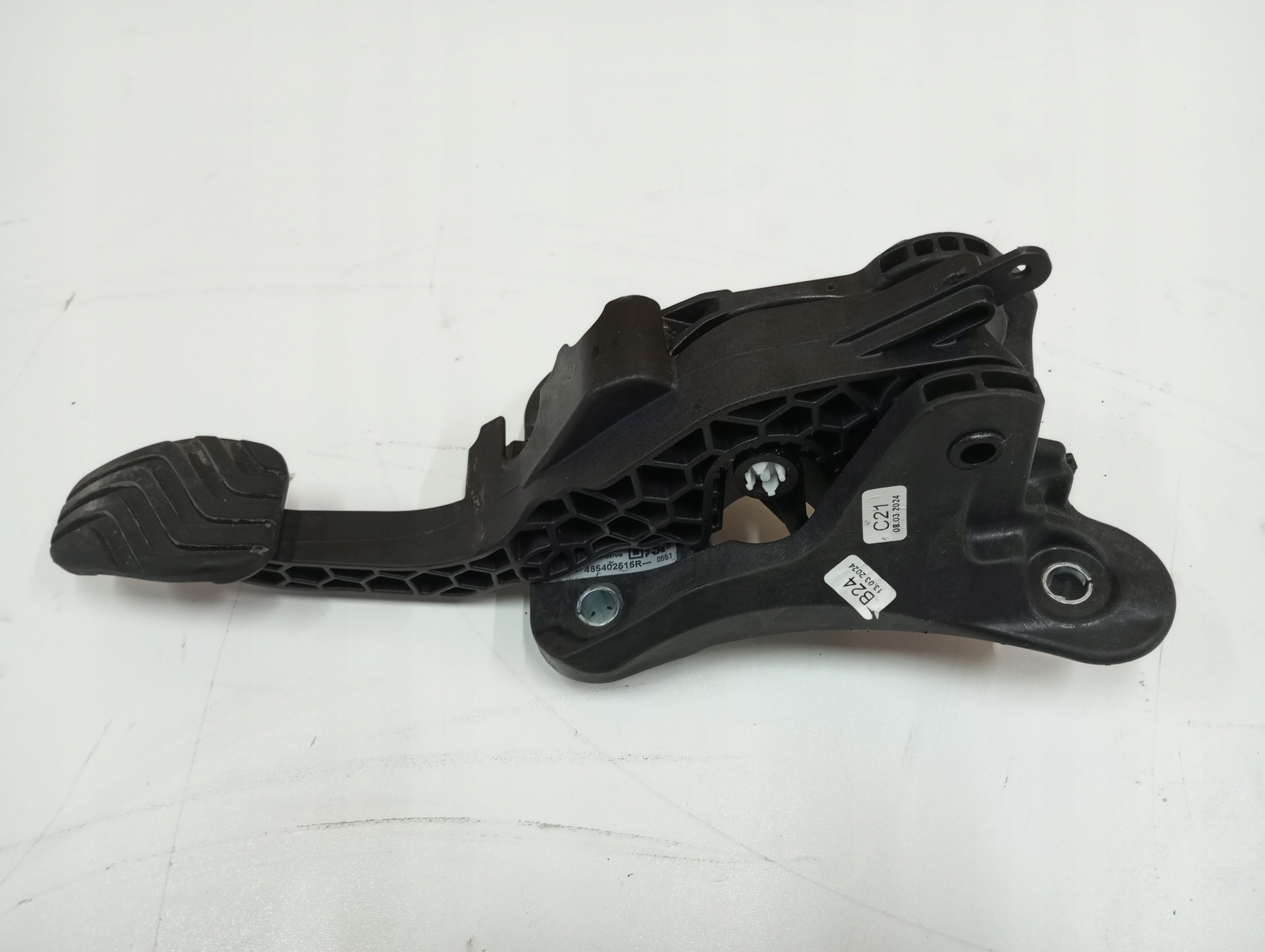 Kupplungspedal DACIA JOGGER 24R 465402515R