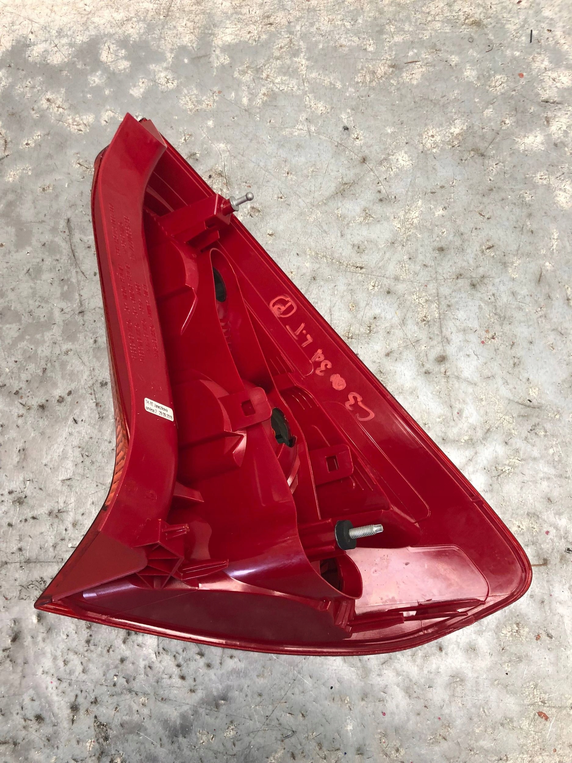 light left rear part CITROEN C4 and 3D 9646801777