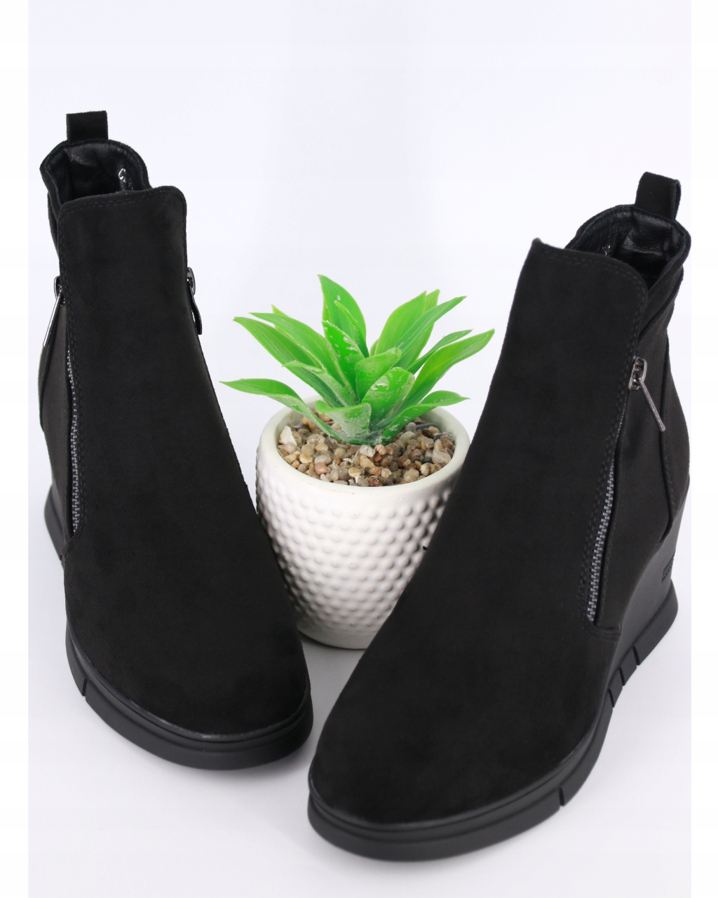 ZAMSZOWE BOTKI NA KOTURNIE CZARNE BUTY OCIEPLANE 41 Rozmiar 41