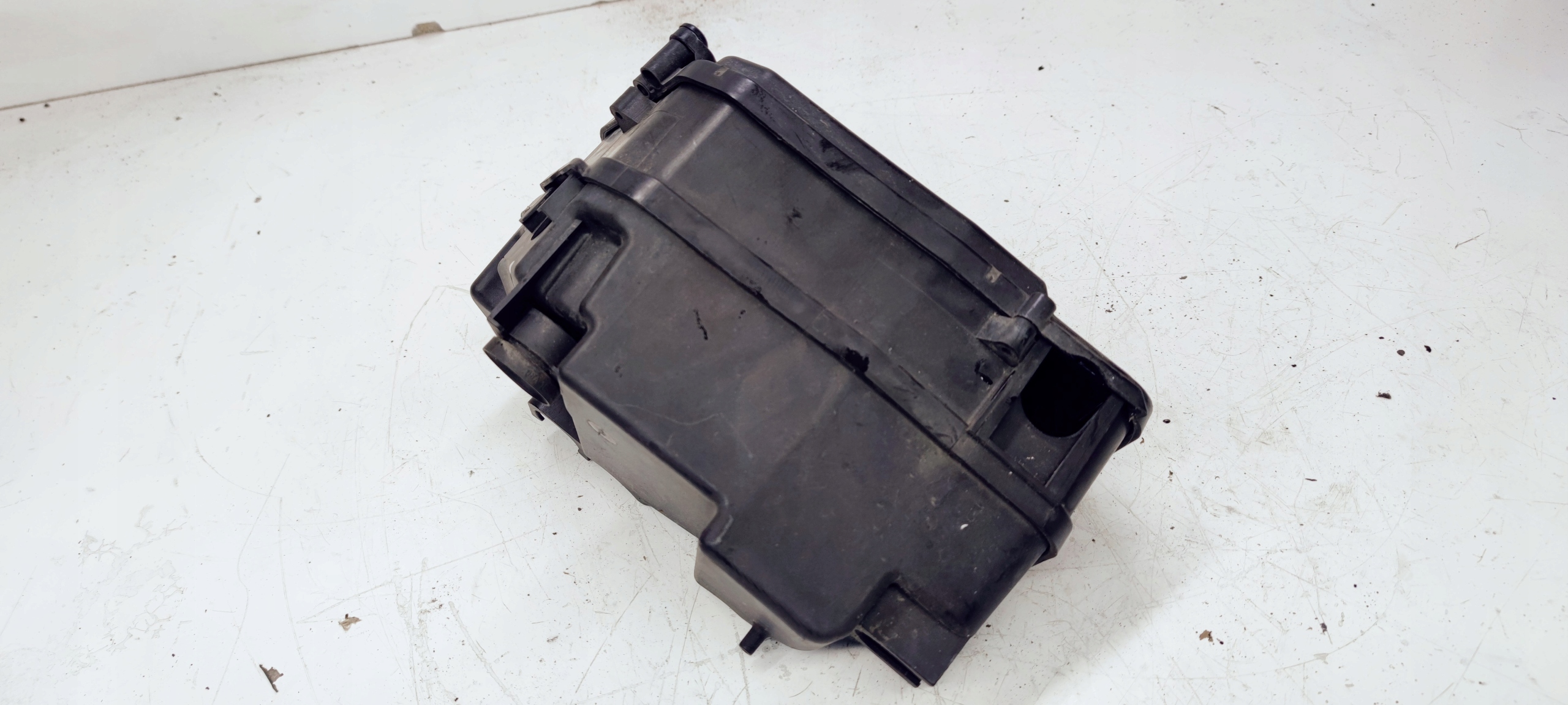 BOÎTE MODULE FUSIBLES AUDI Q7 4L0937576A