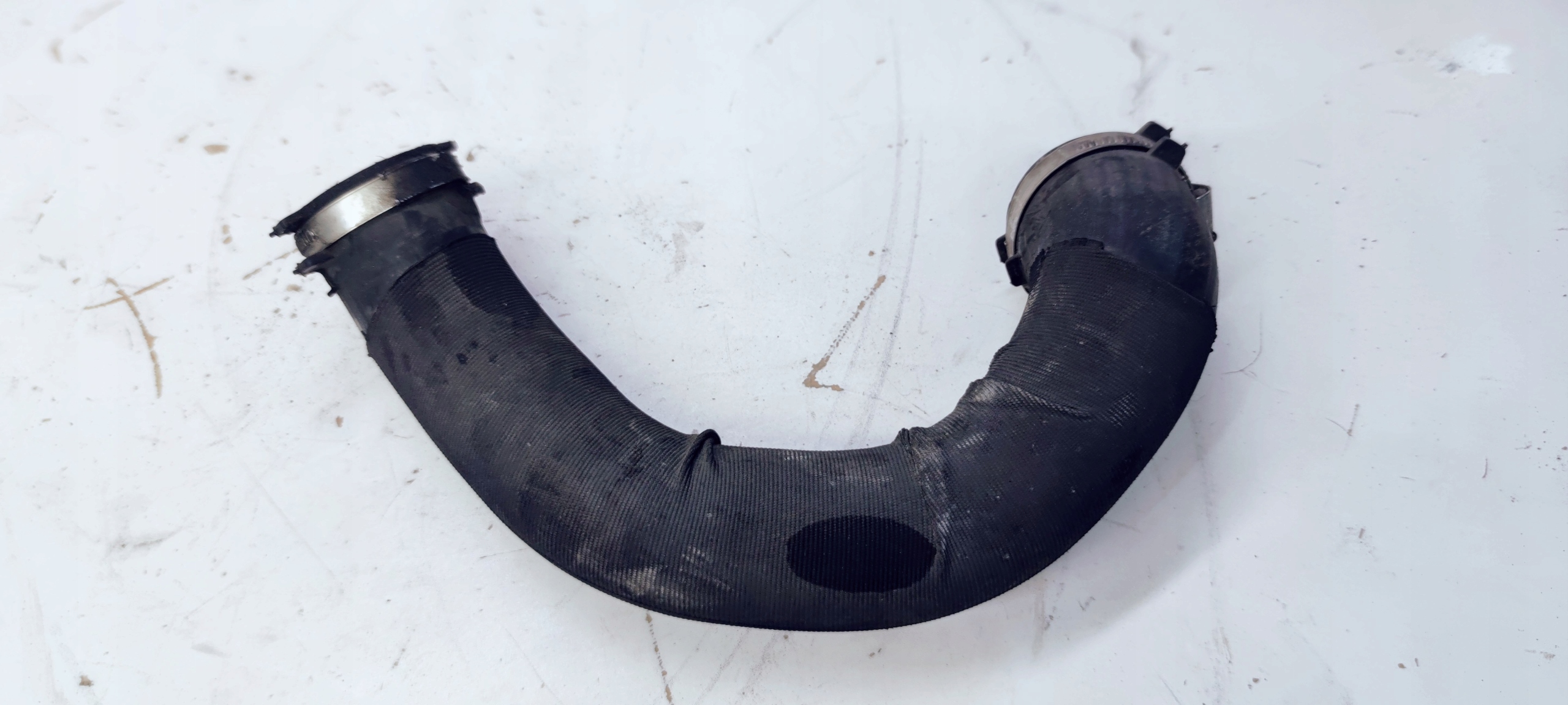 trouba hadice intercoolera AUDI Q5 8R 8R0145738N