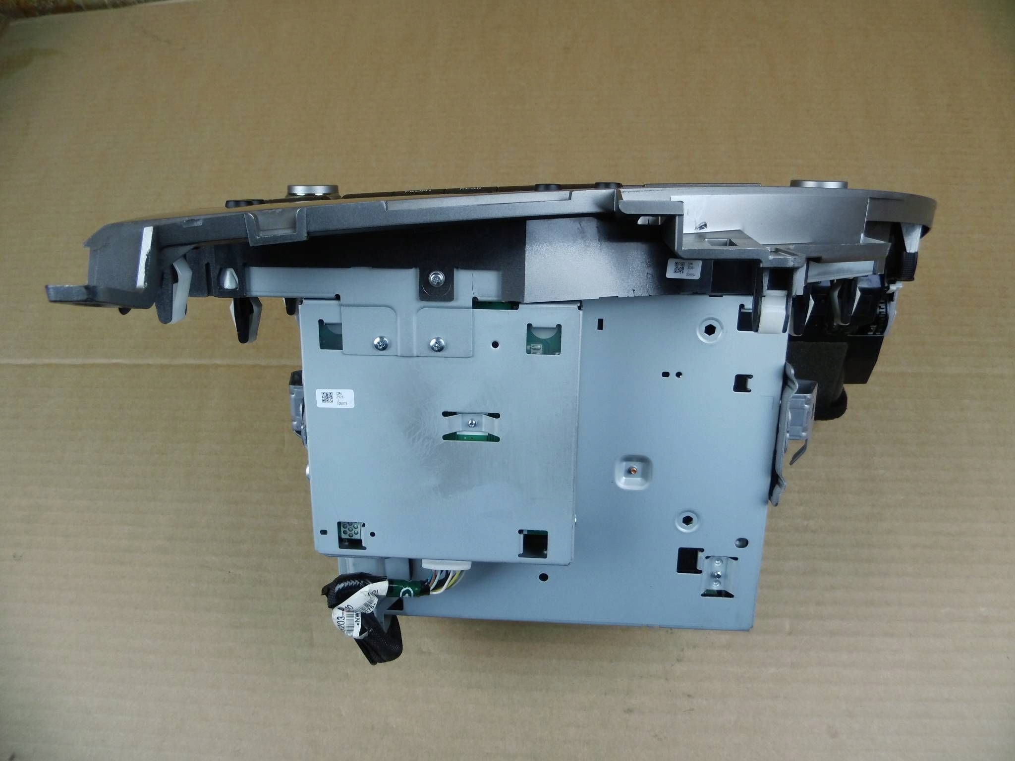 Lexus RX III radio CD měnič 8612048L10
