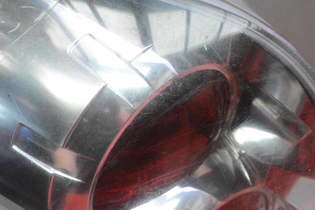 light left rear part rear 0F-01 TOYOTA COROLLA VERSO 2 II 04-09