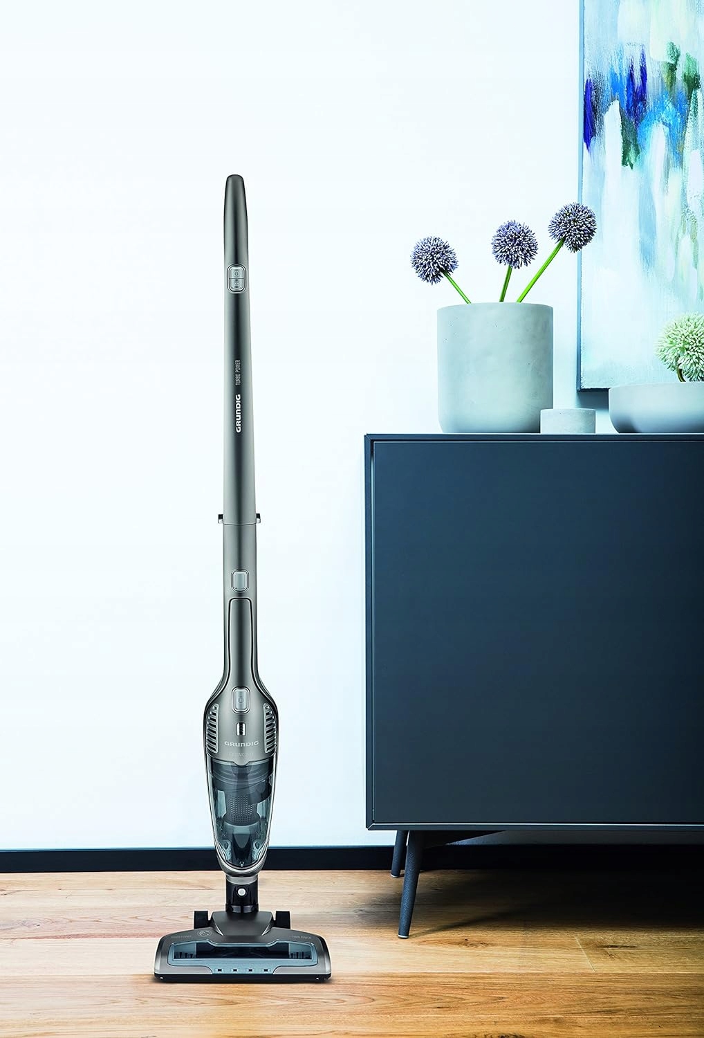 Grundig VCH9832 Odkurzacz Akumulatorowy 2w1, Tworzywo Sztuczne Marka Grundig