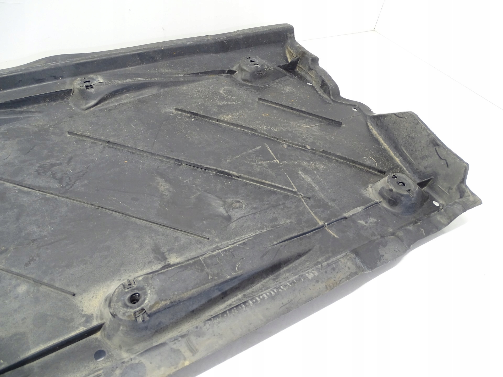 cover cover cover chassis lower left AUDI A1 VW 6R0825202D